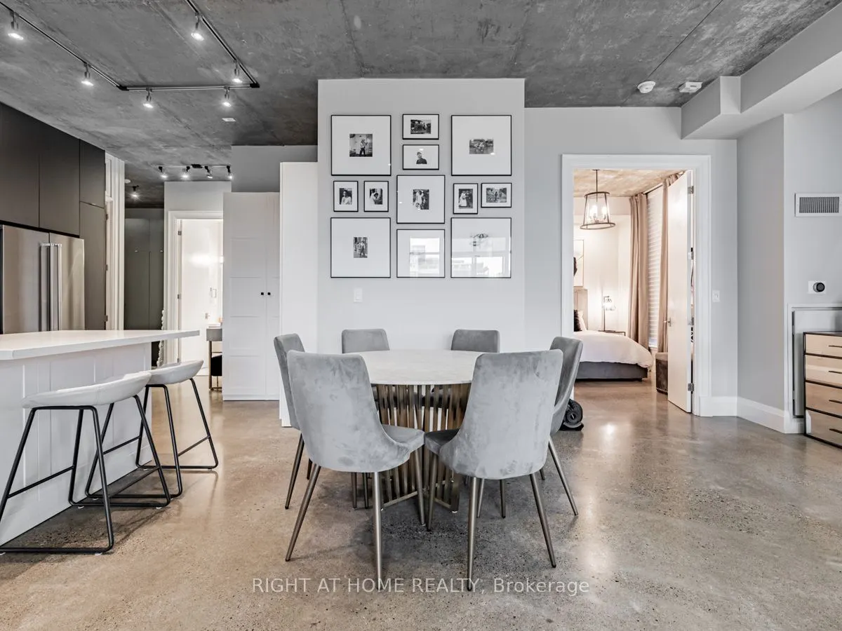 23 Brant Street, #Unit 704