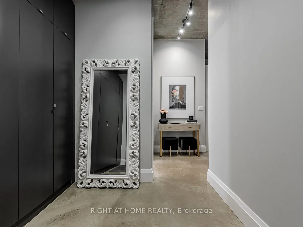 23 Brant Street, #Unit 704