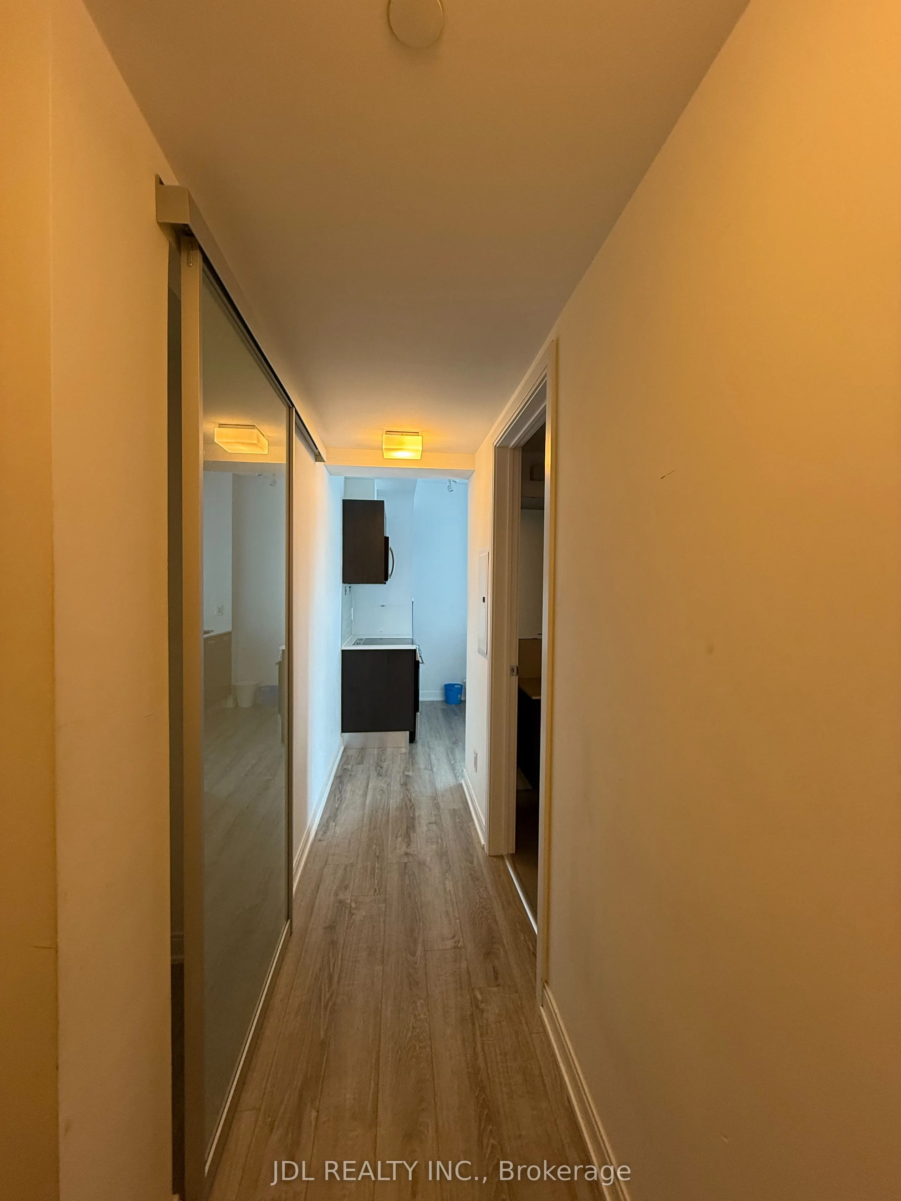 42 Charles Street, #4008