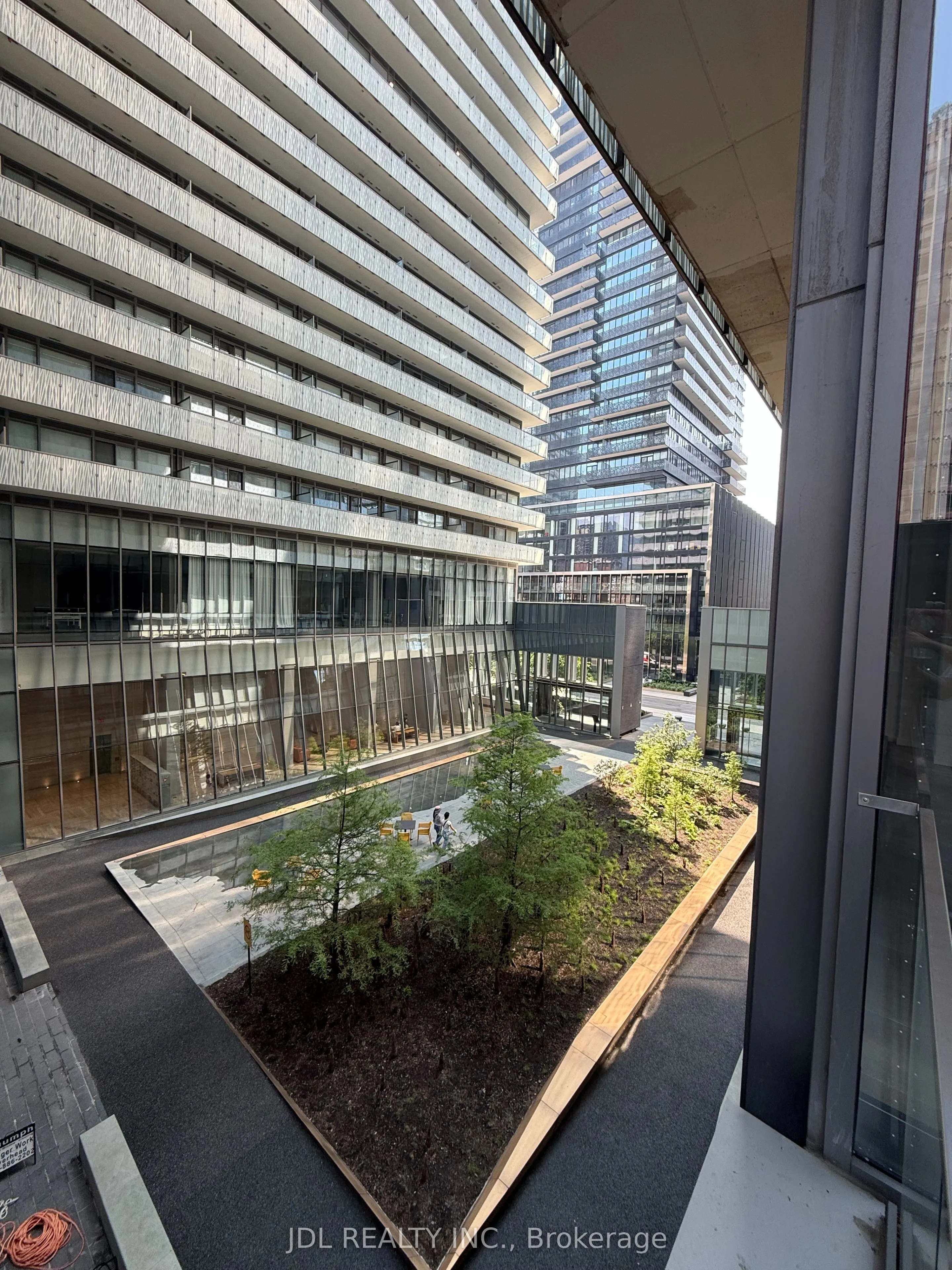 42 Charles Street, #4008
