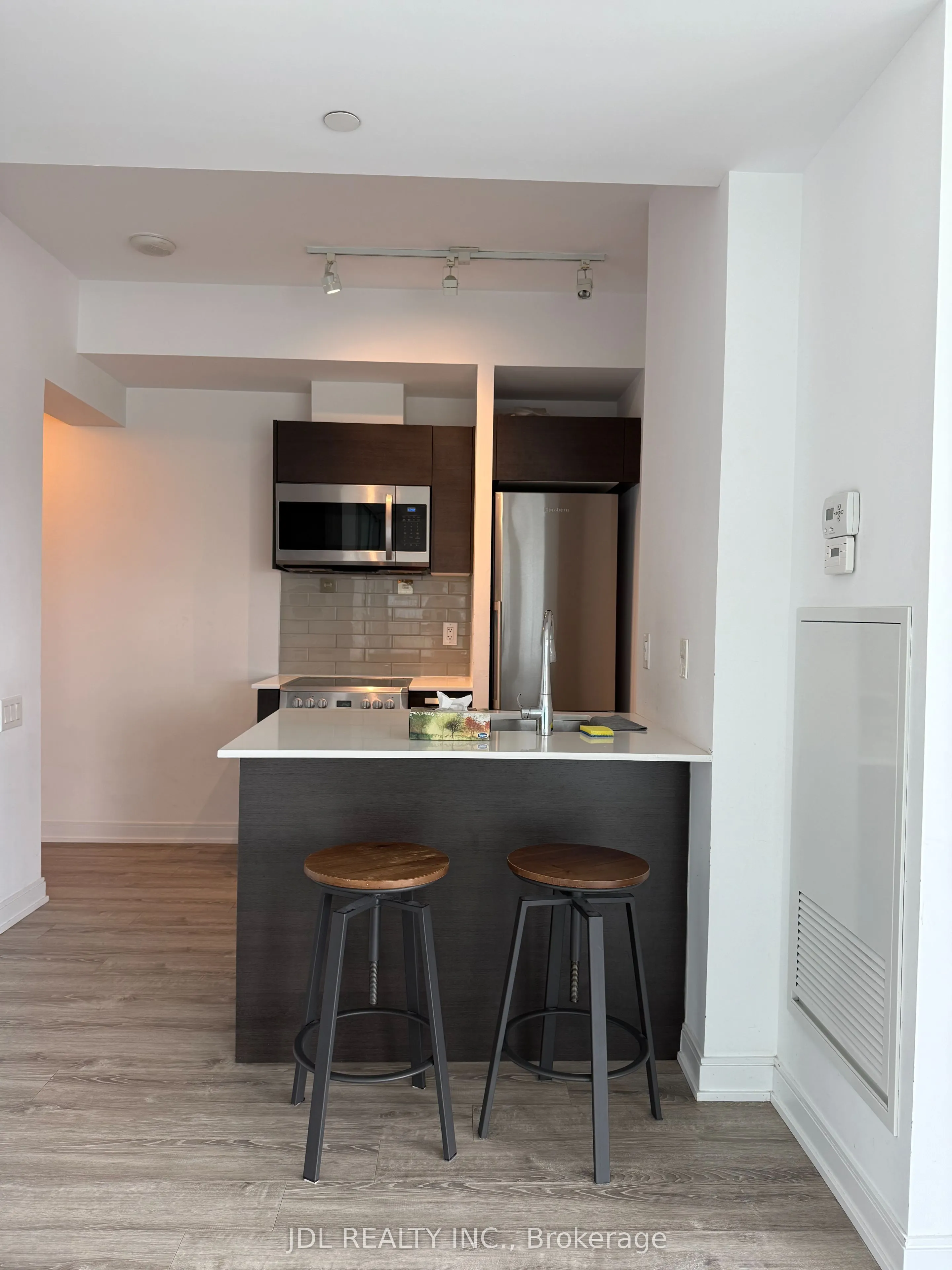 42 Charles Street, #4008