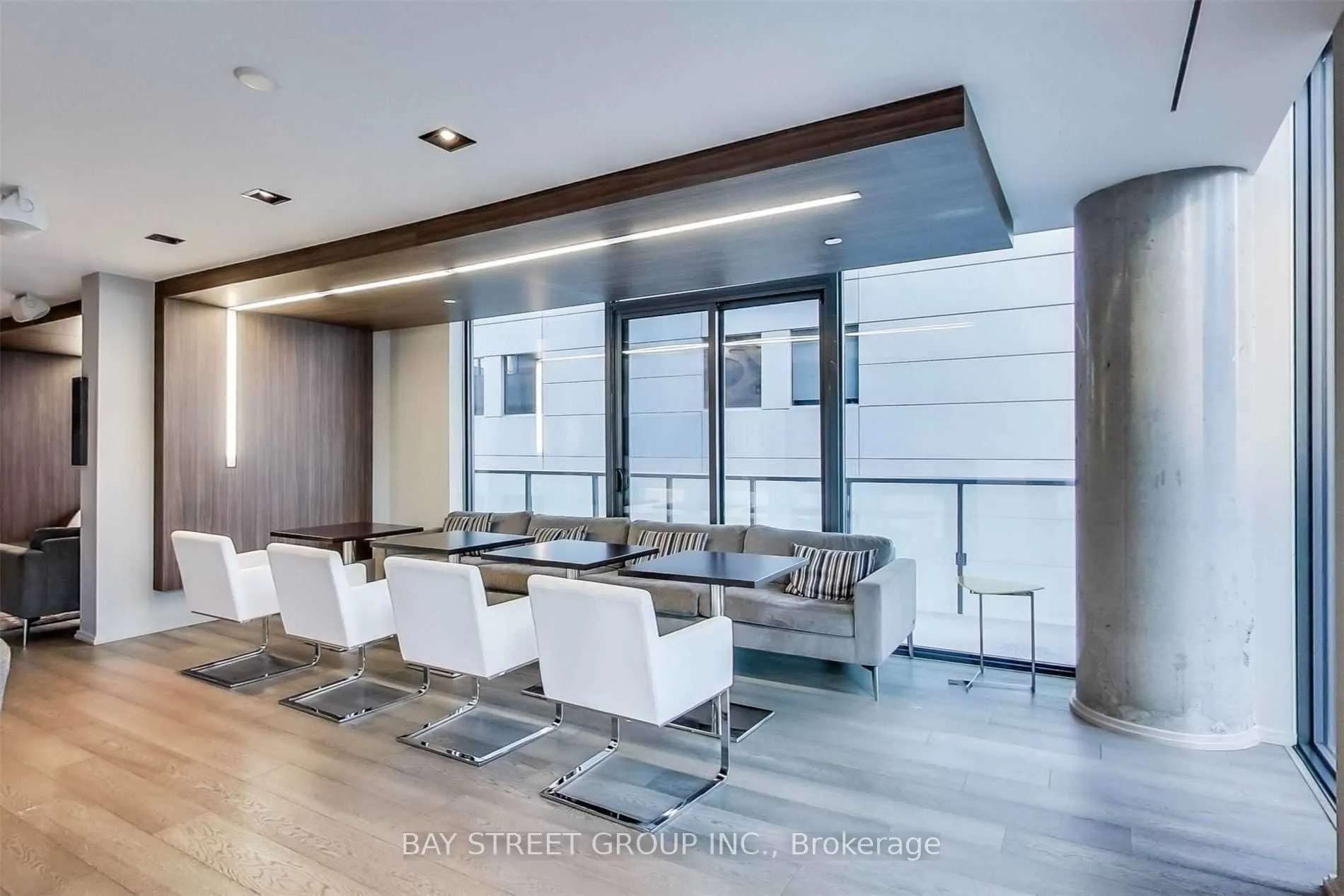 101 Peter Street, #2311