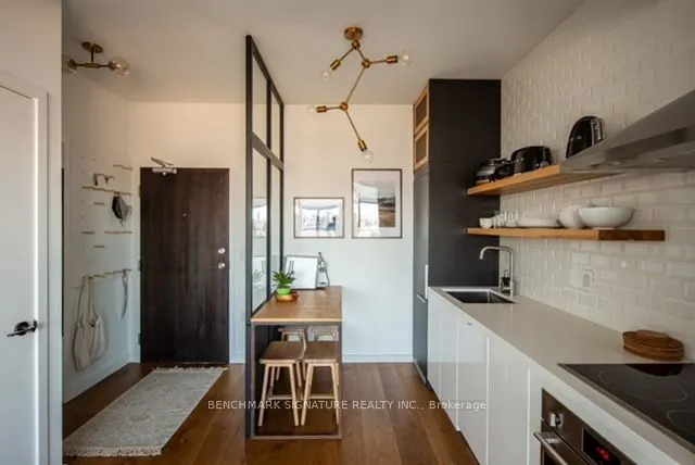 36 Lisgar Street, #PH17E