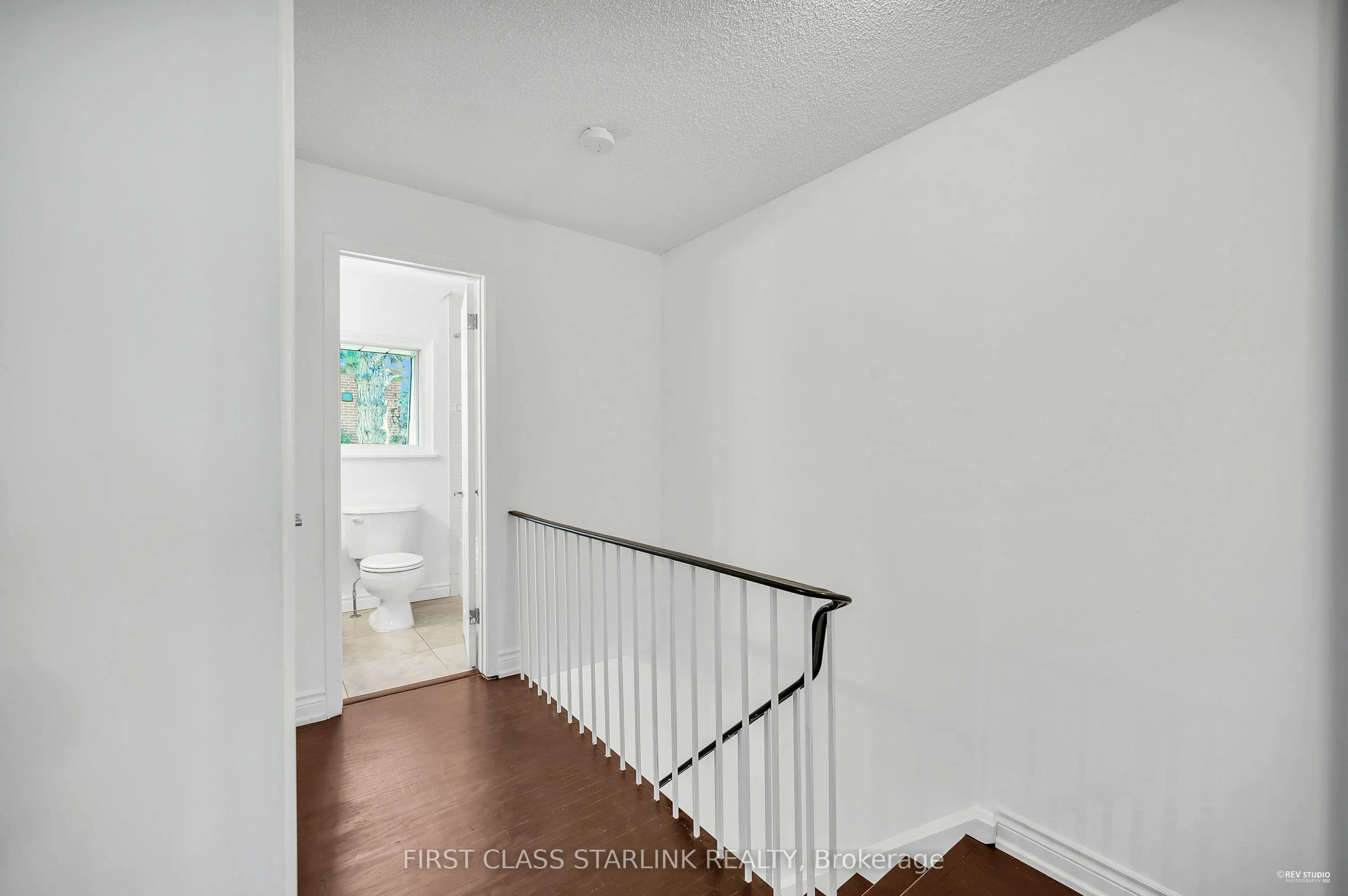 102 George Henry Boulevard, #Unit#16