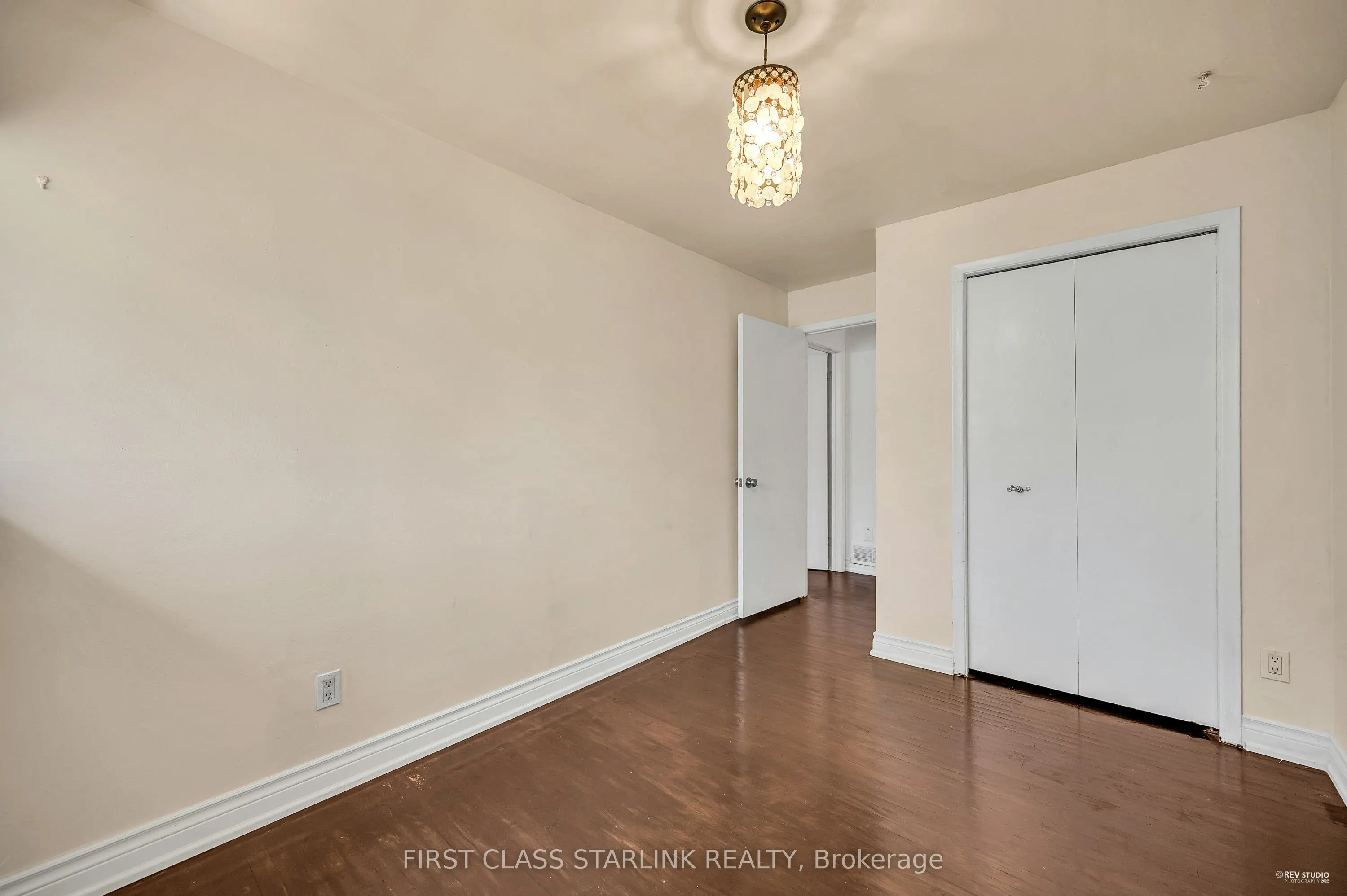 102 George Henry Boulevard, #Unit#16