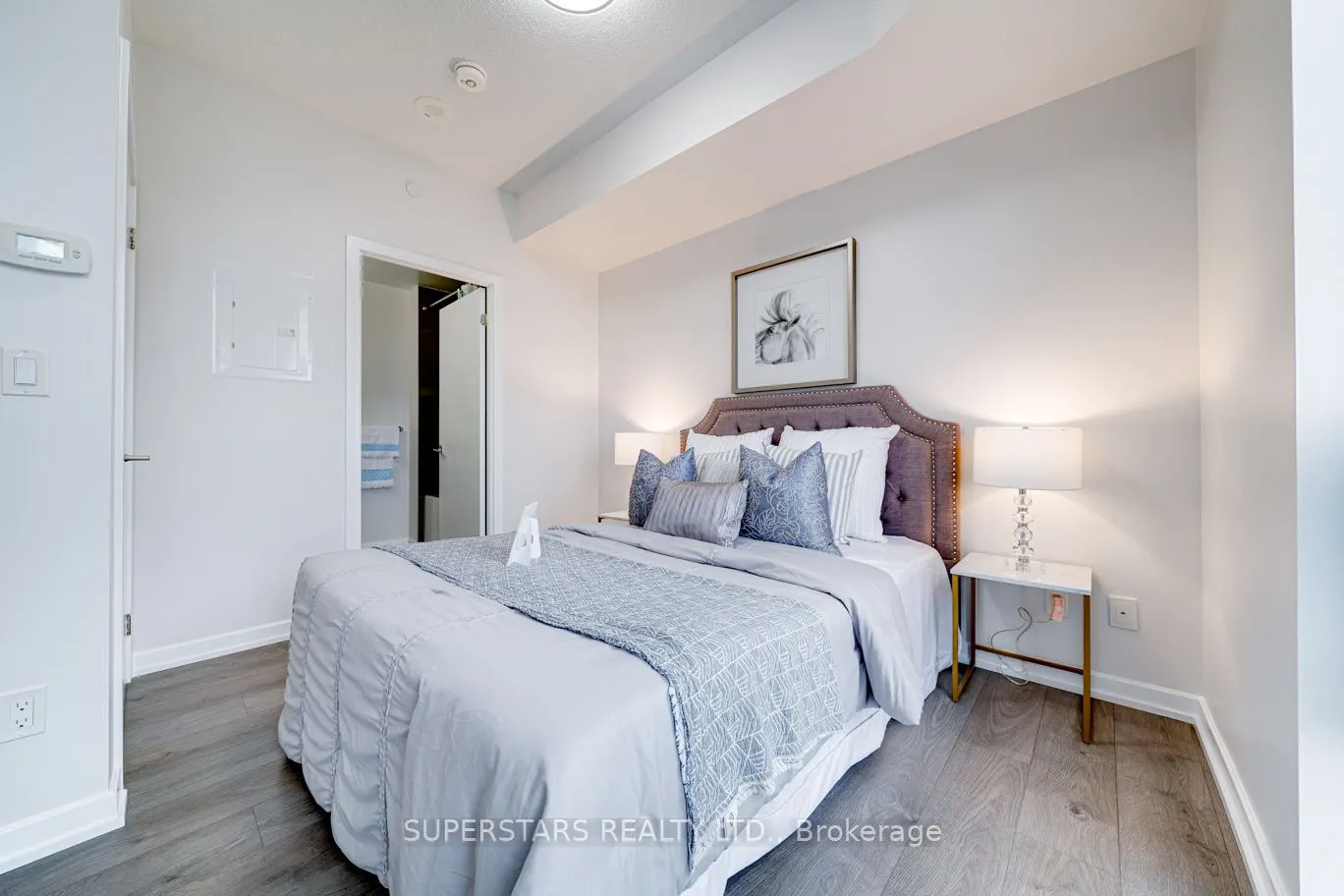 56 Forest Manor Road, #1910