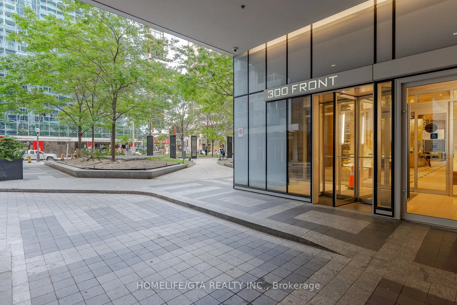 300 Front Street, #1811