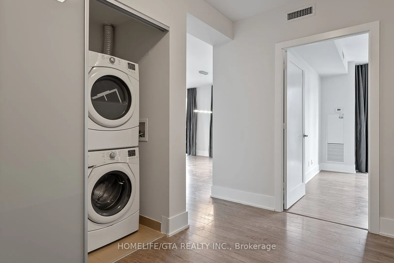 300 Front Street, #1811