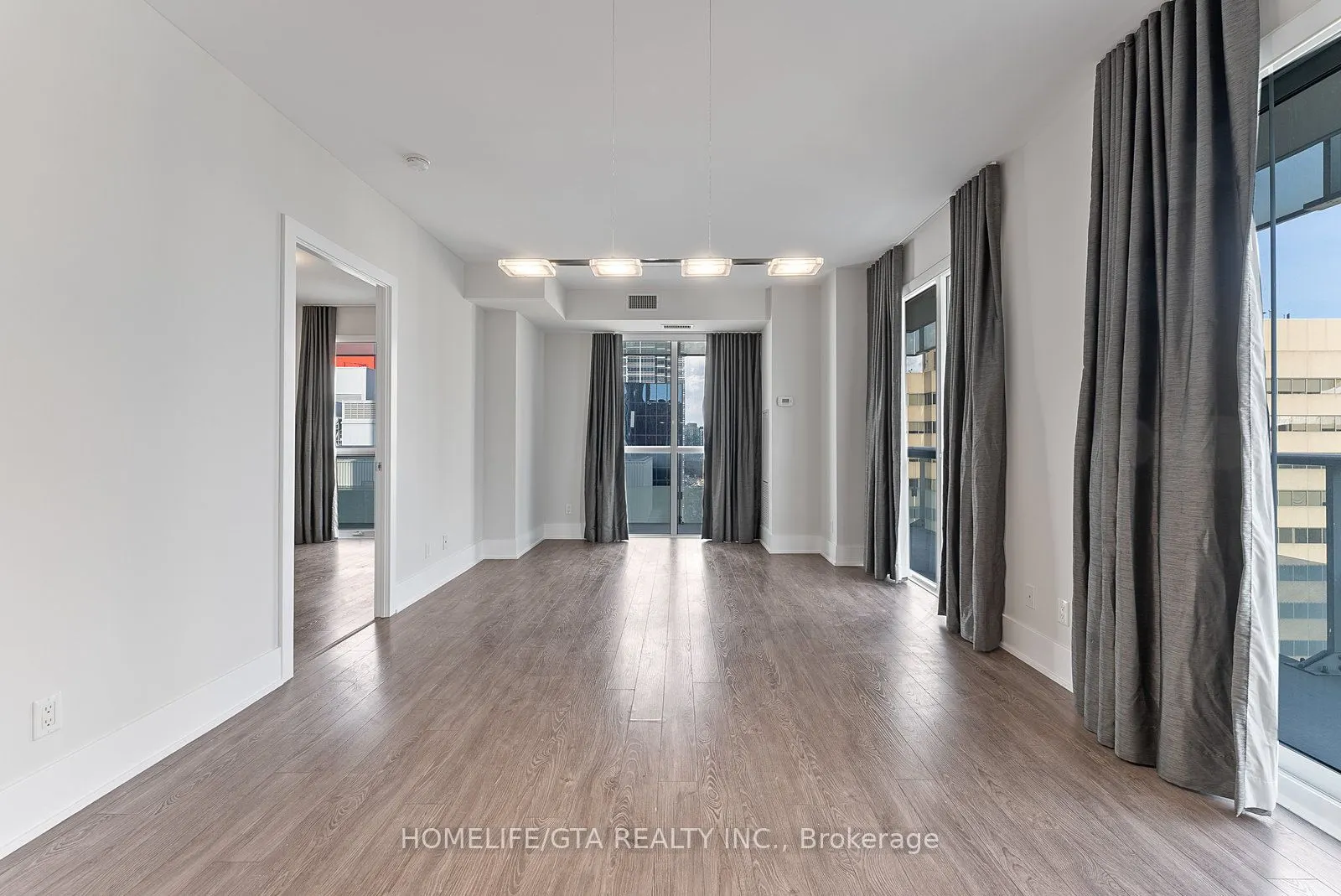 300 Front Street, #1811