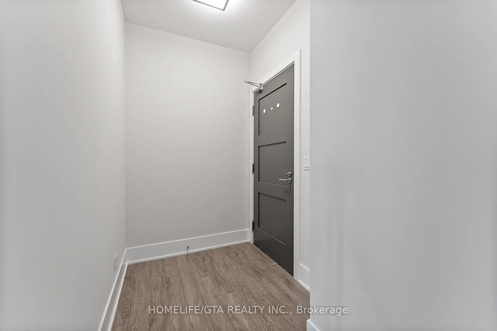 300 Front Street, #1811