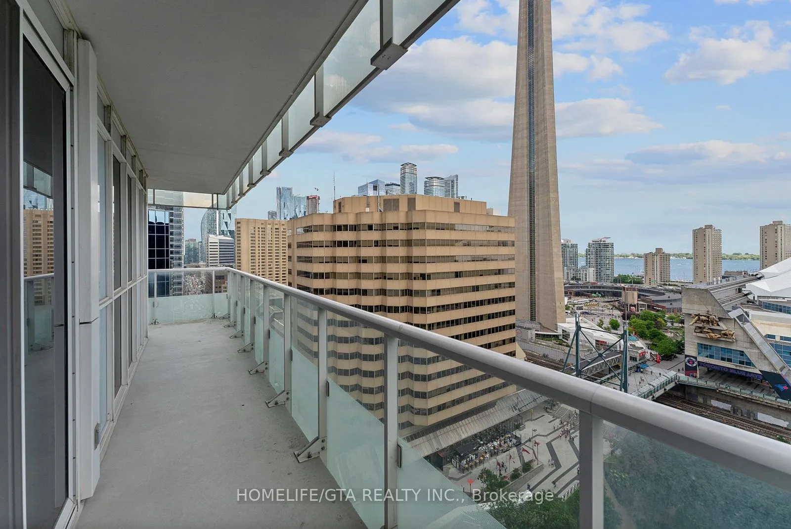 300 Front Street, #1811