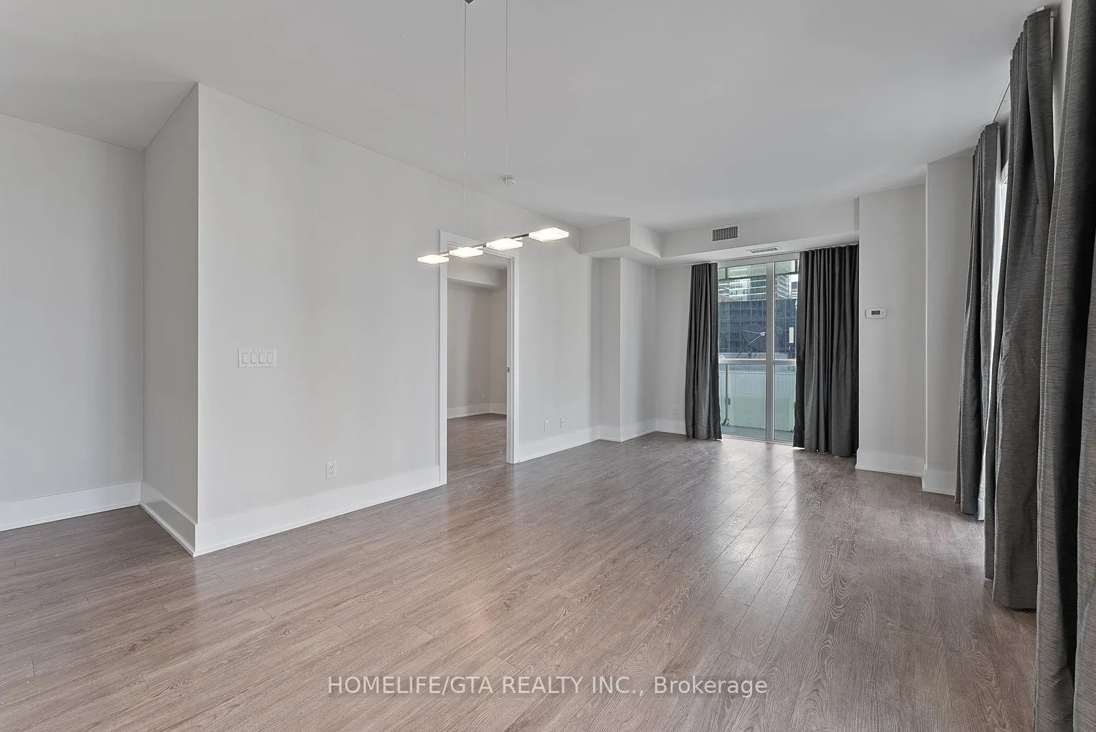 300 Front Street, #1811