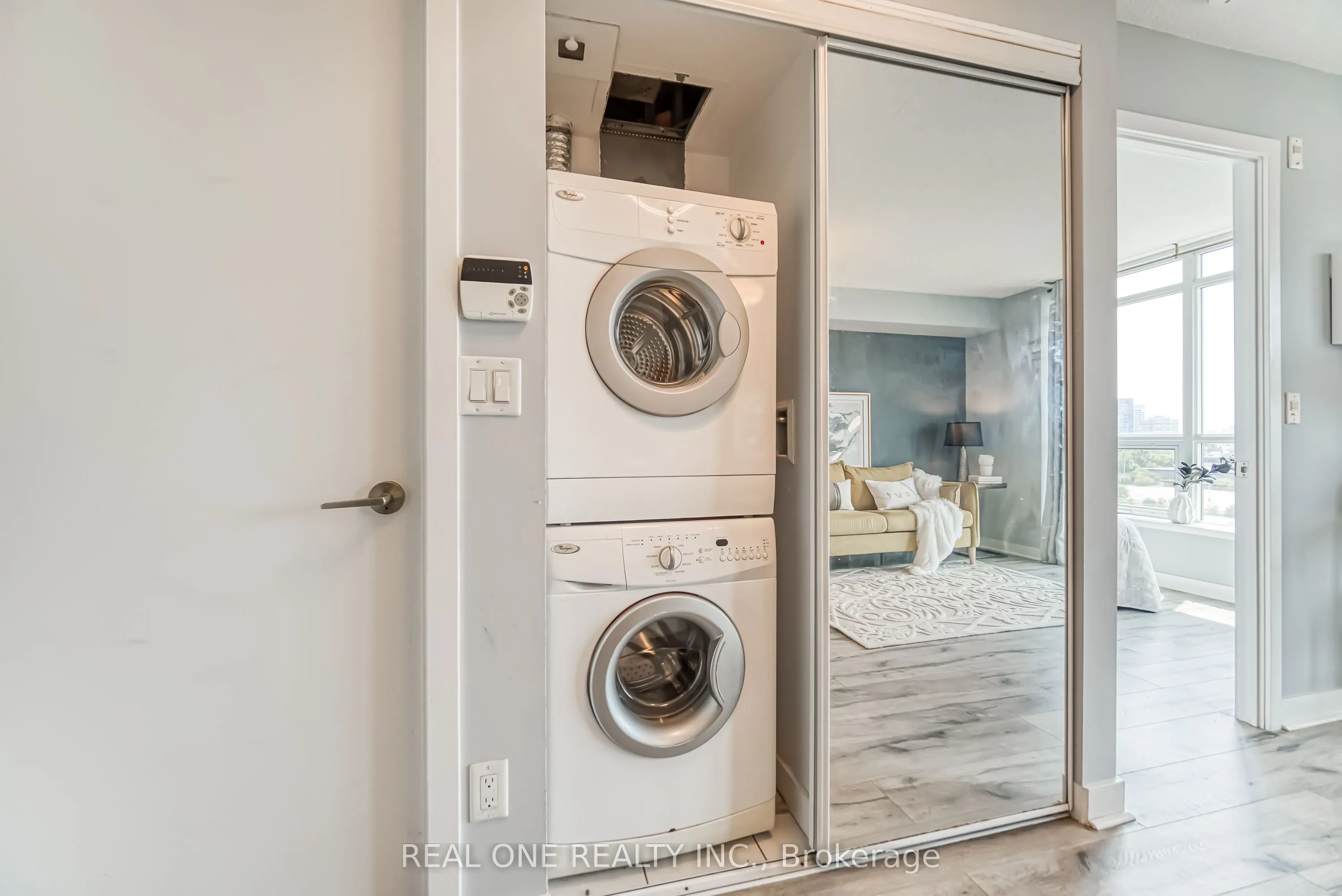 120 Dallimore Circle, #723