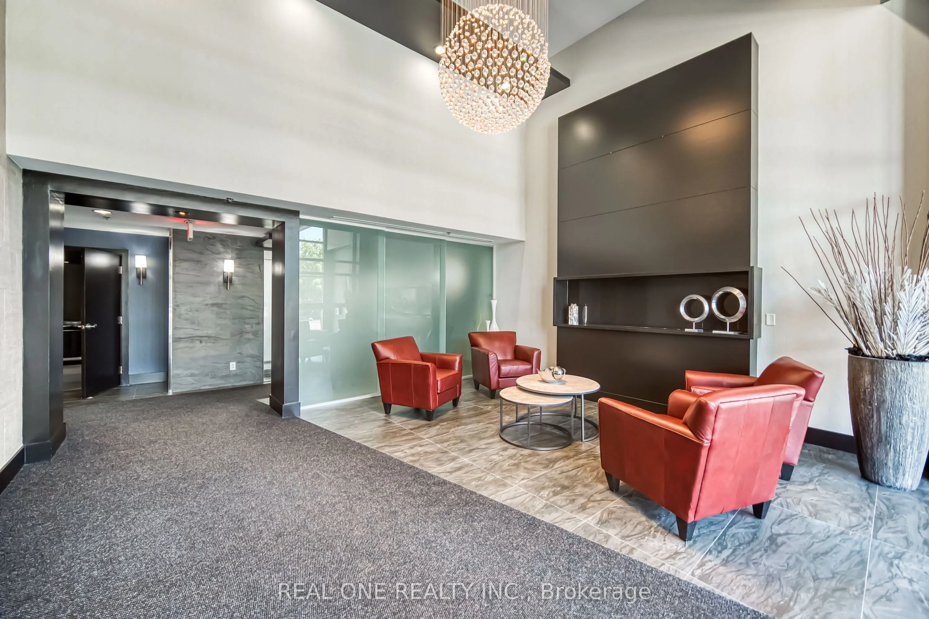120 Dallimore Circle, #723
