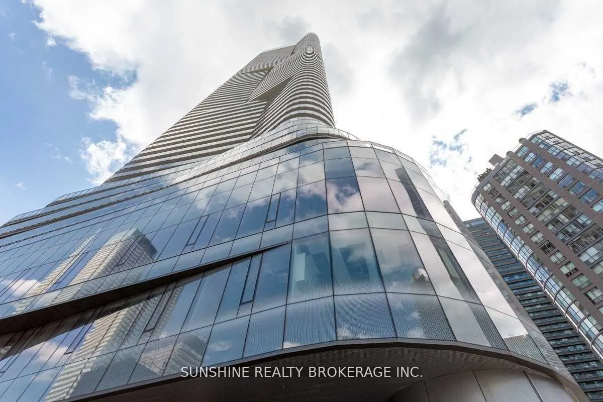 11 Wellesley Street W, #2113