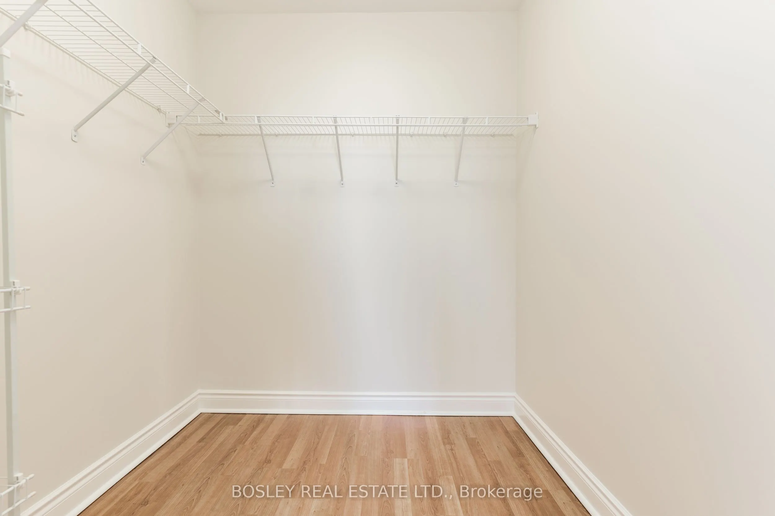 1105 Leslie Street, #801