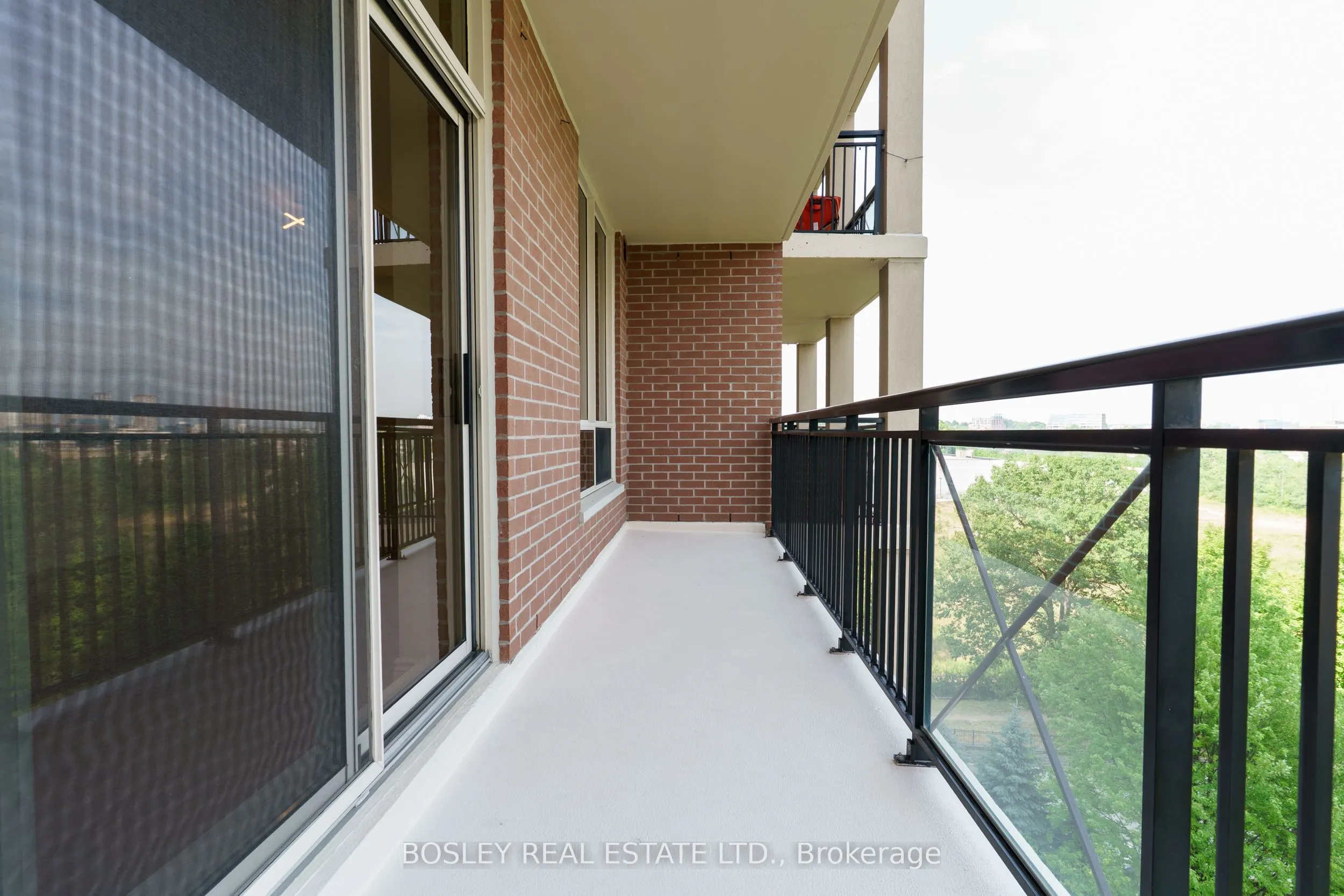 1105 Leslie Street, #801