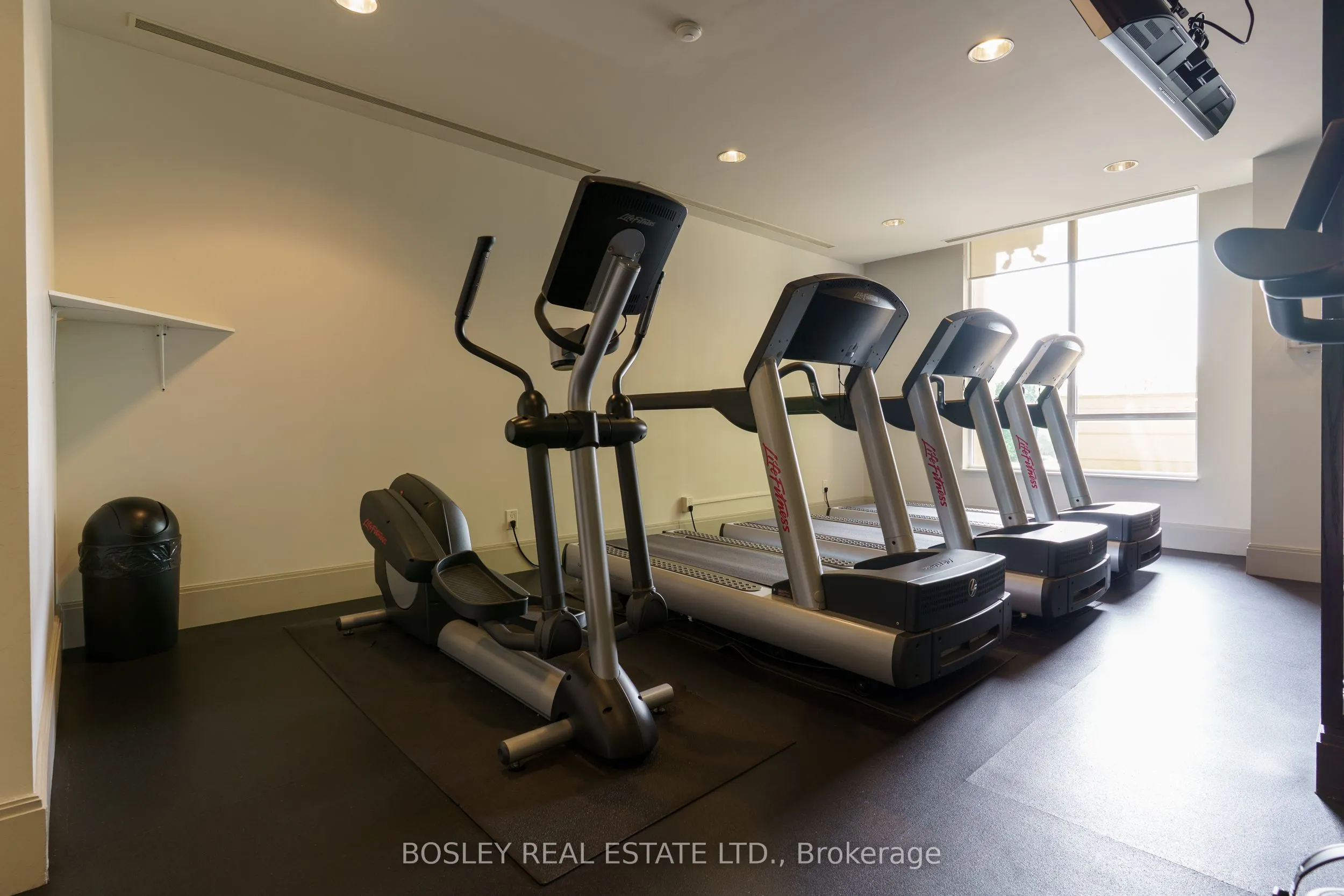 1105 Leslie Street, #801