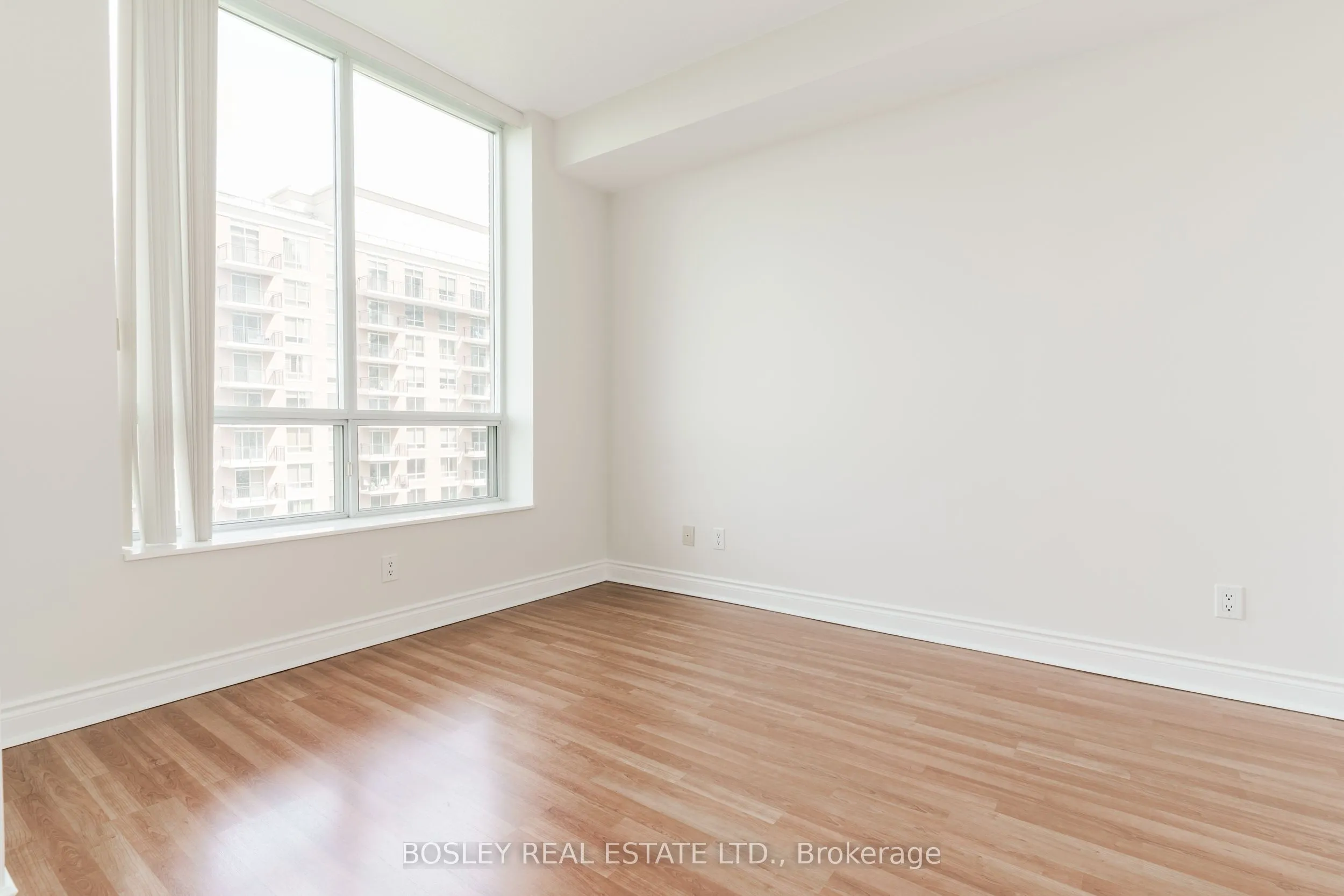 1105 Leslie Street, #801