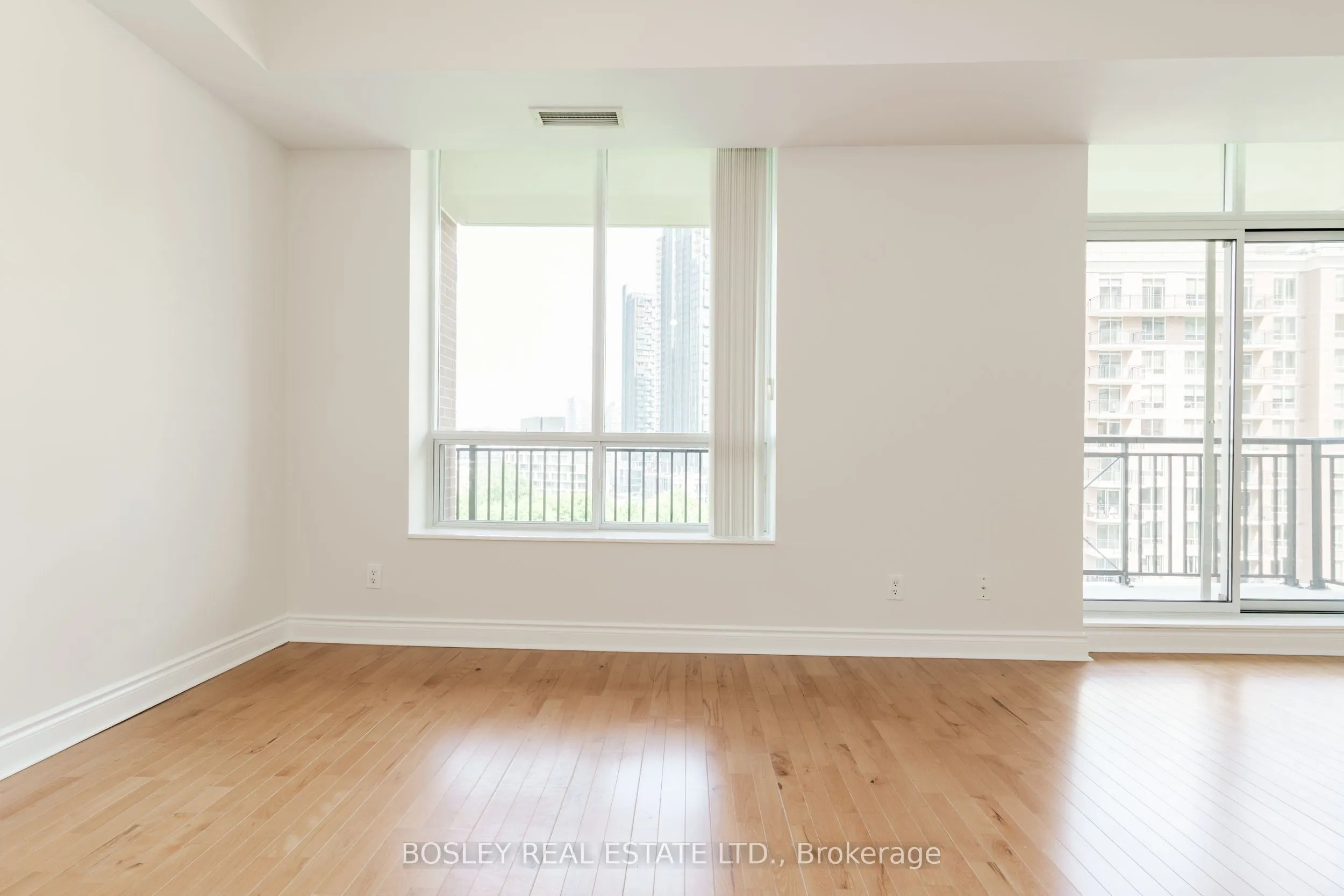 1105 Leslie Street, #801