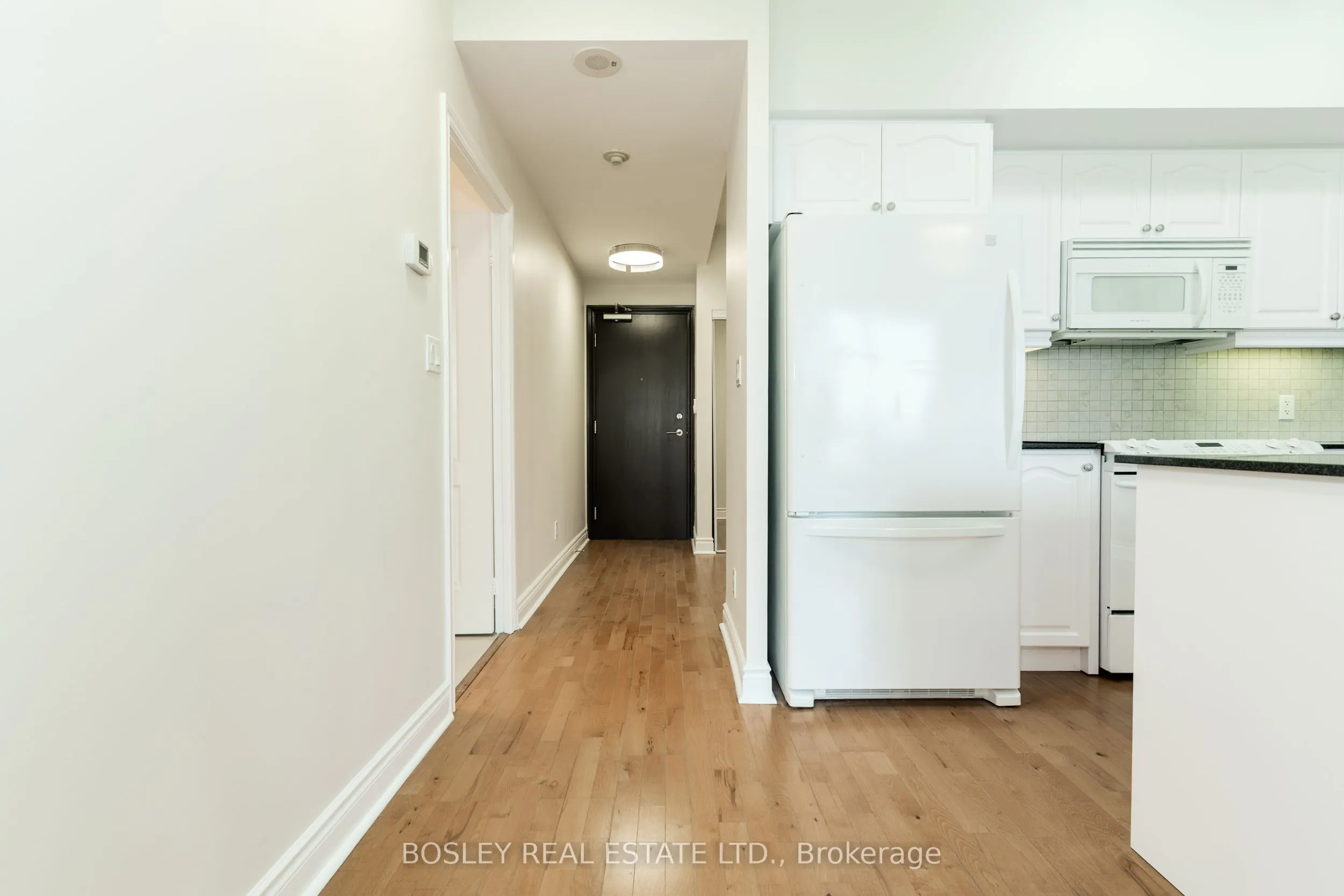 1105 Leslie Street, #801