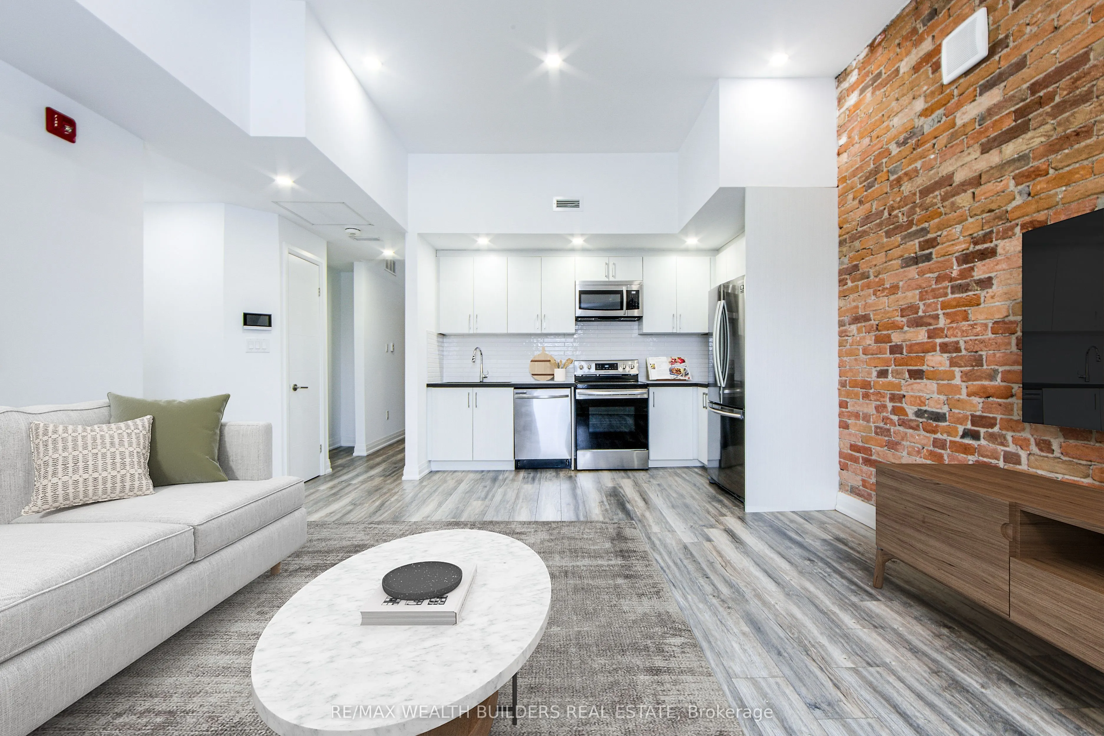 219 Jarvis Street, #7