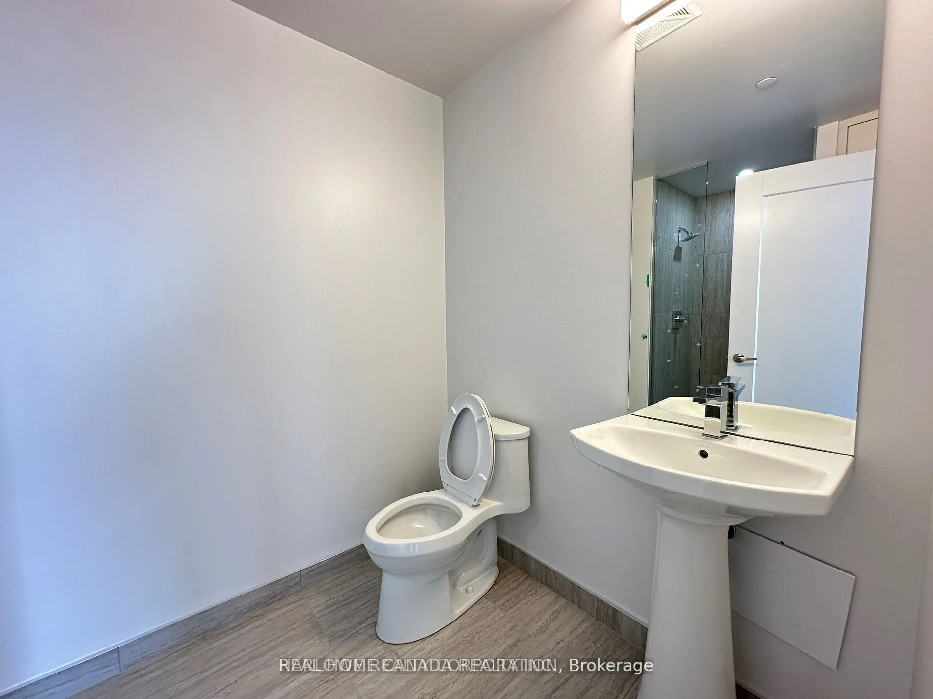 135 Lower Sherbourne Street, #1577 W