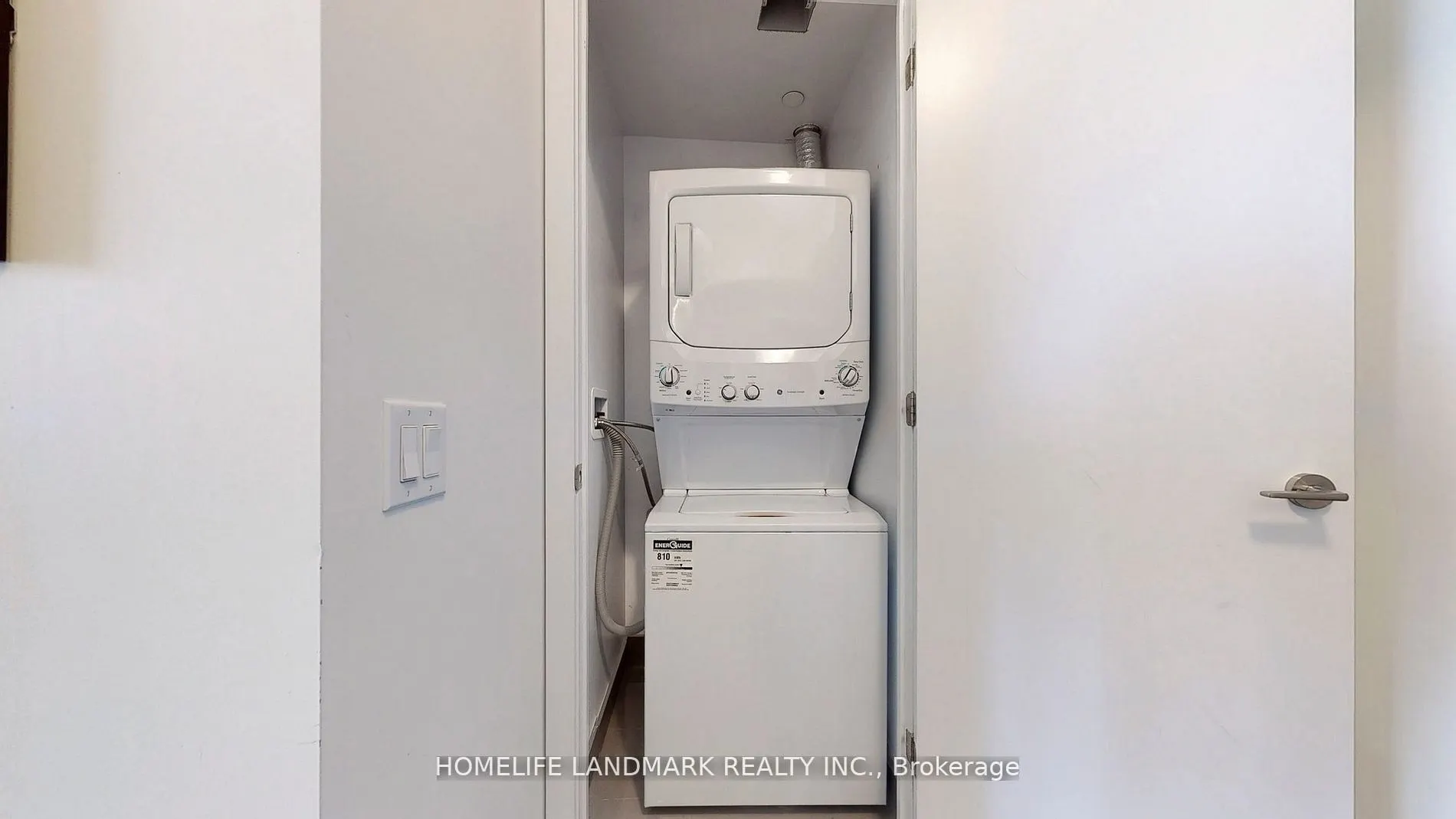 2221 Yonge Street, #3304
