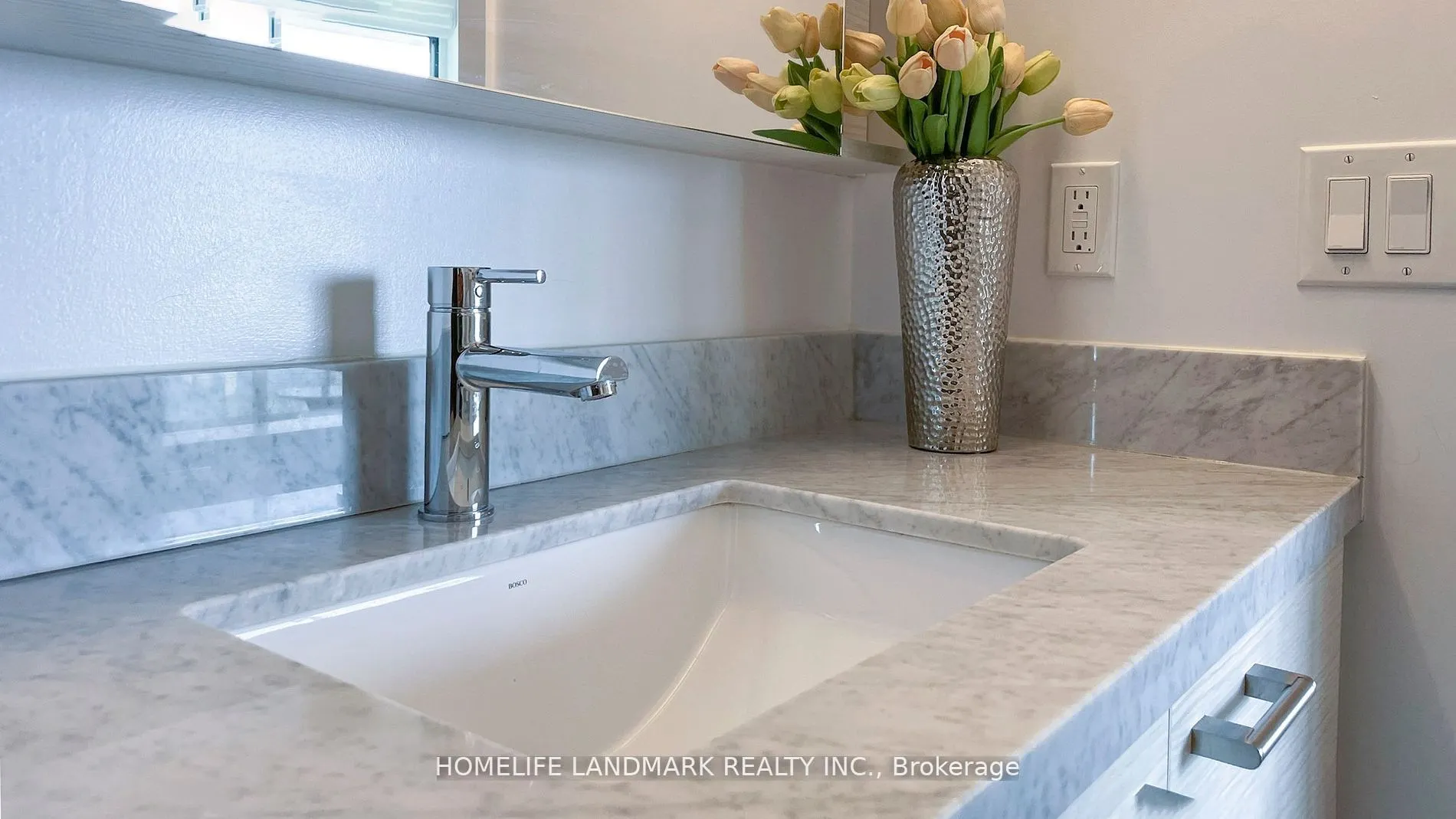 2221 Yonge Street, #3304