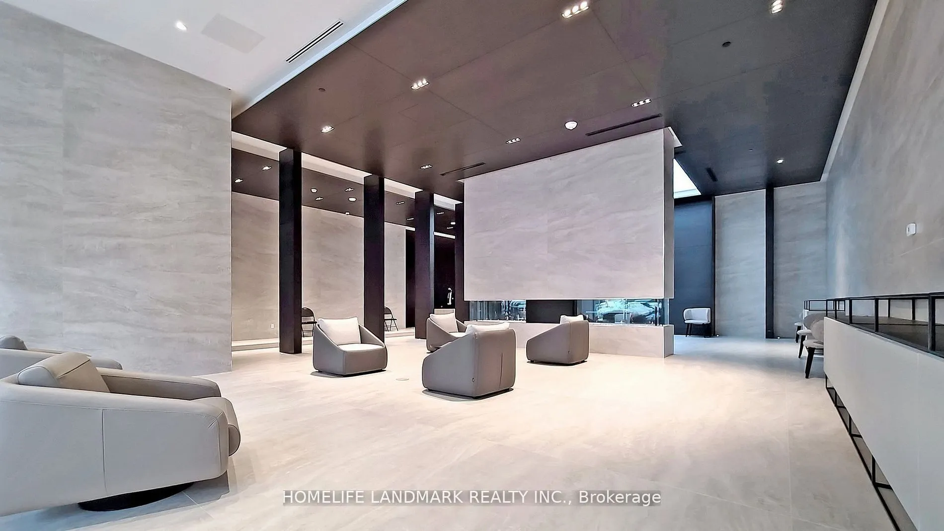 2221 Yonge Street, #3304