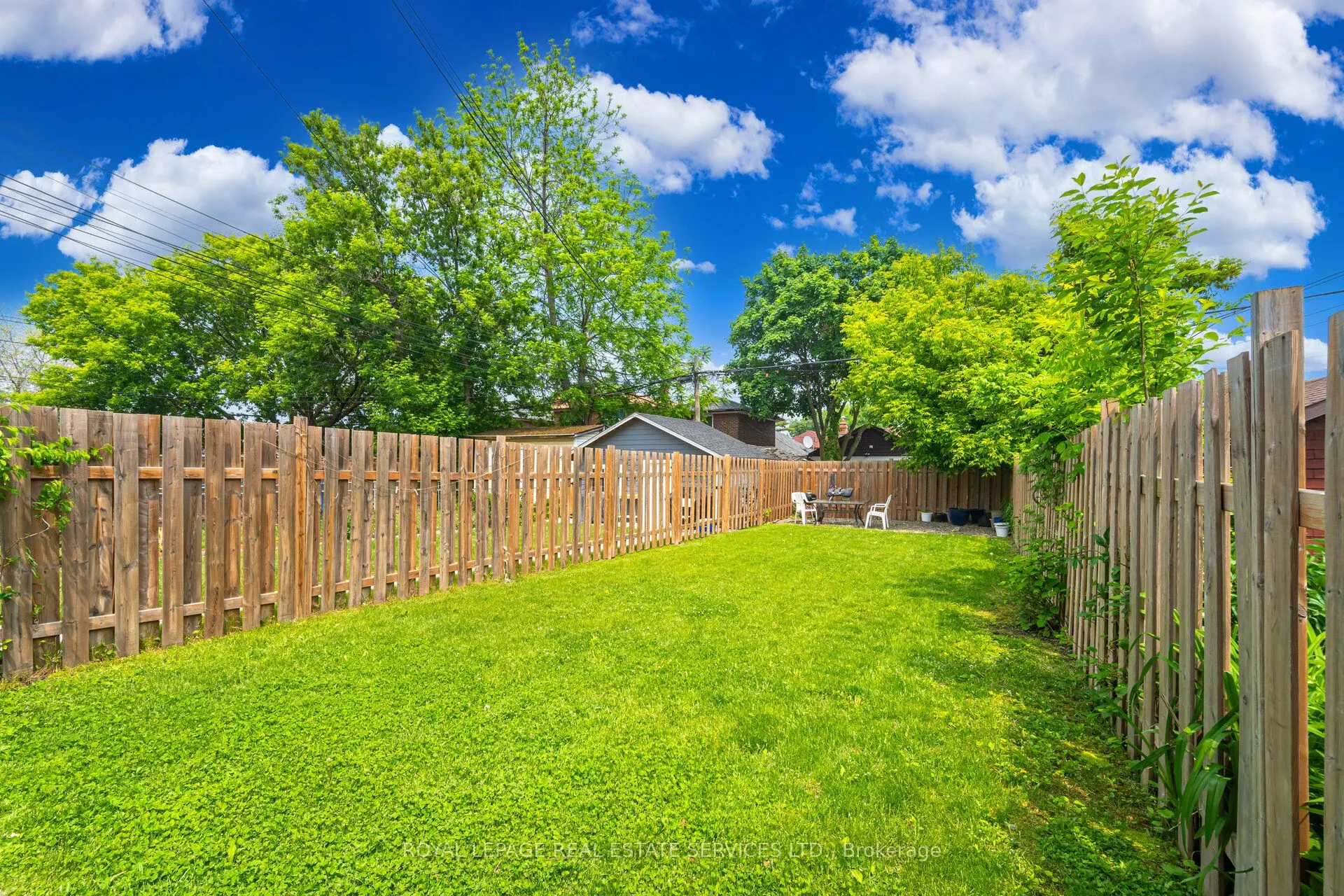 475 Winona Drive, #3 Upper