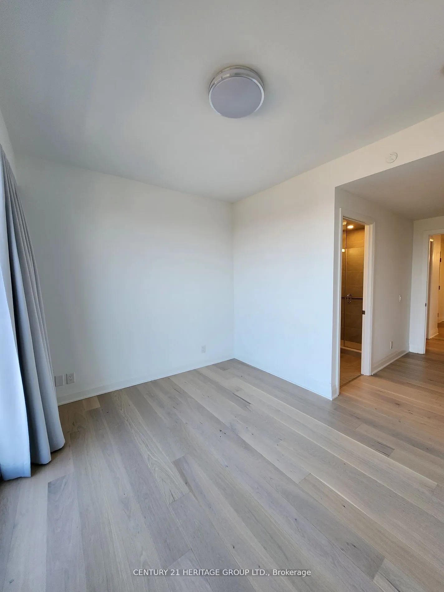 33 Frederick Todd Way, #1504
