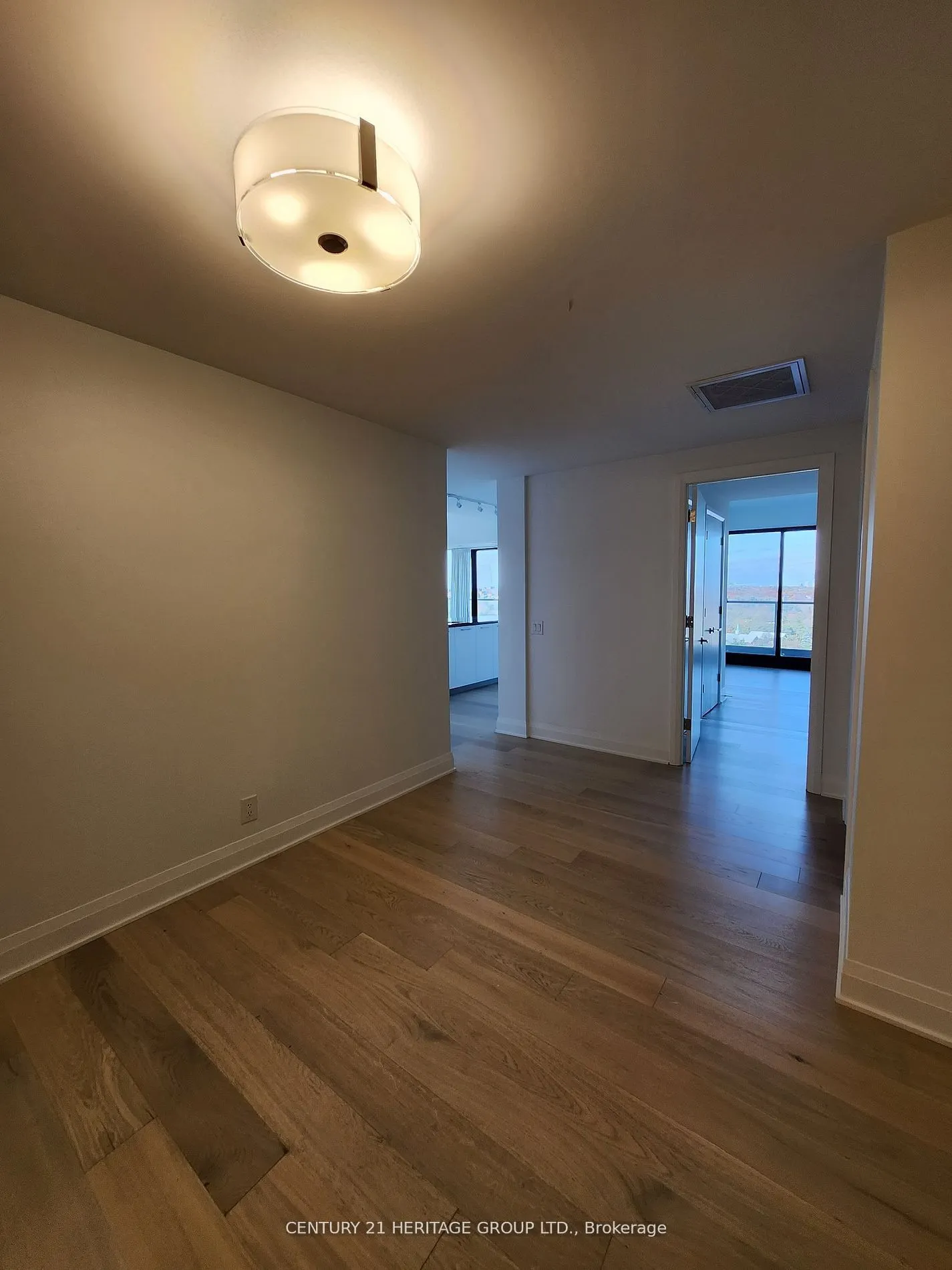 33 Frederick Todd Way, #1504