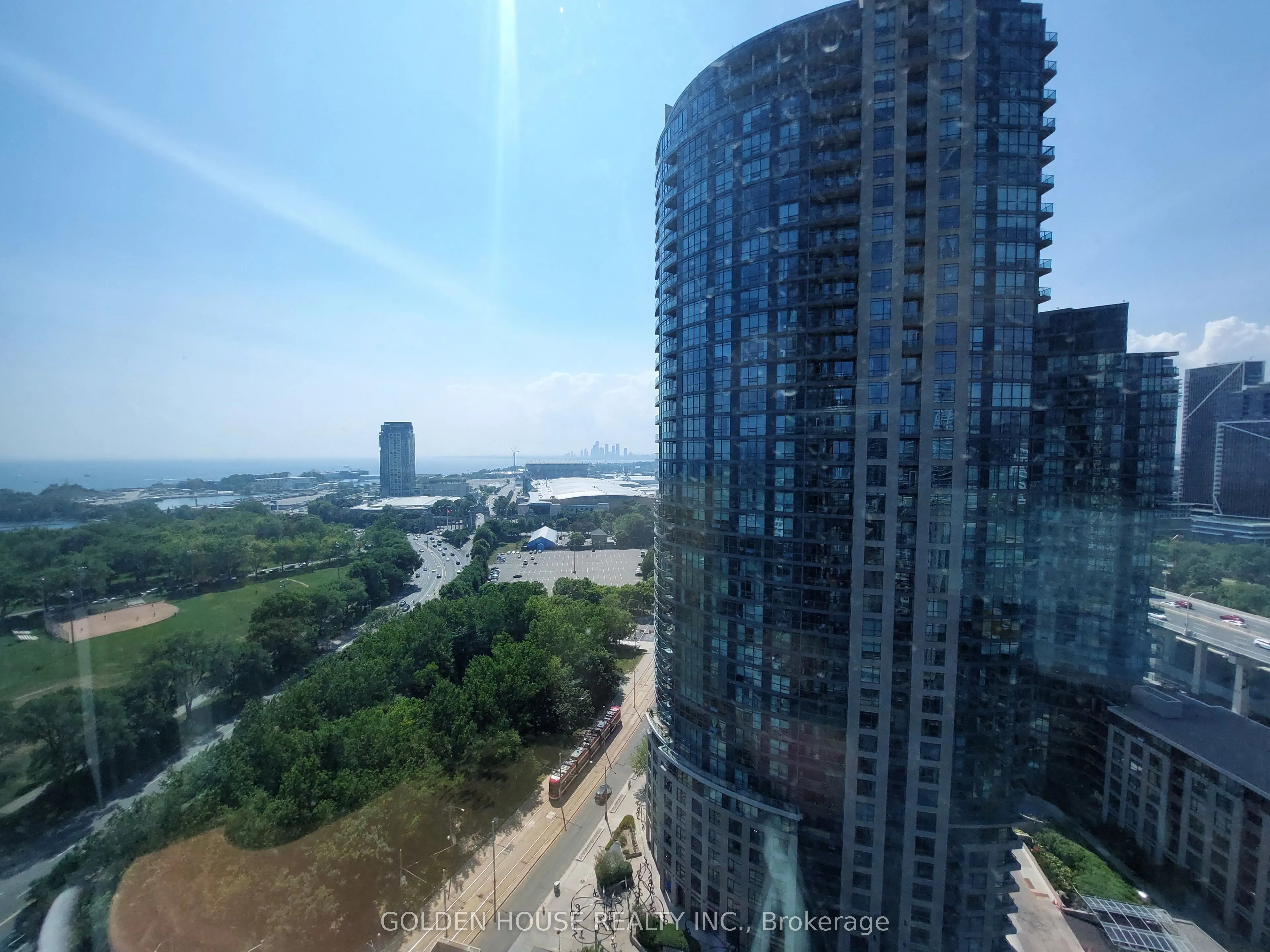215 Fort York Boulevard, #2309