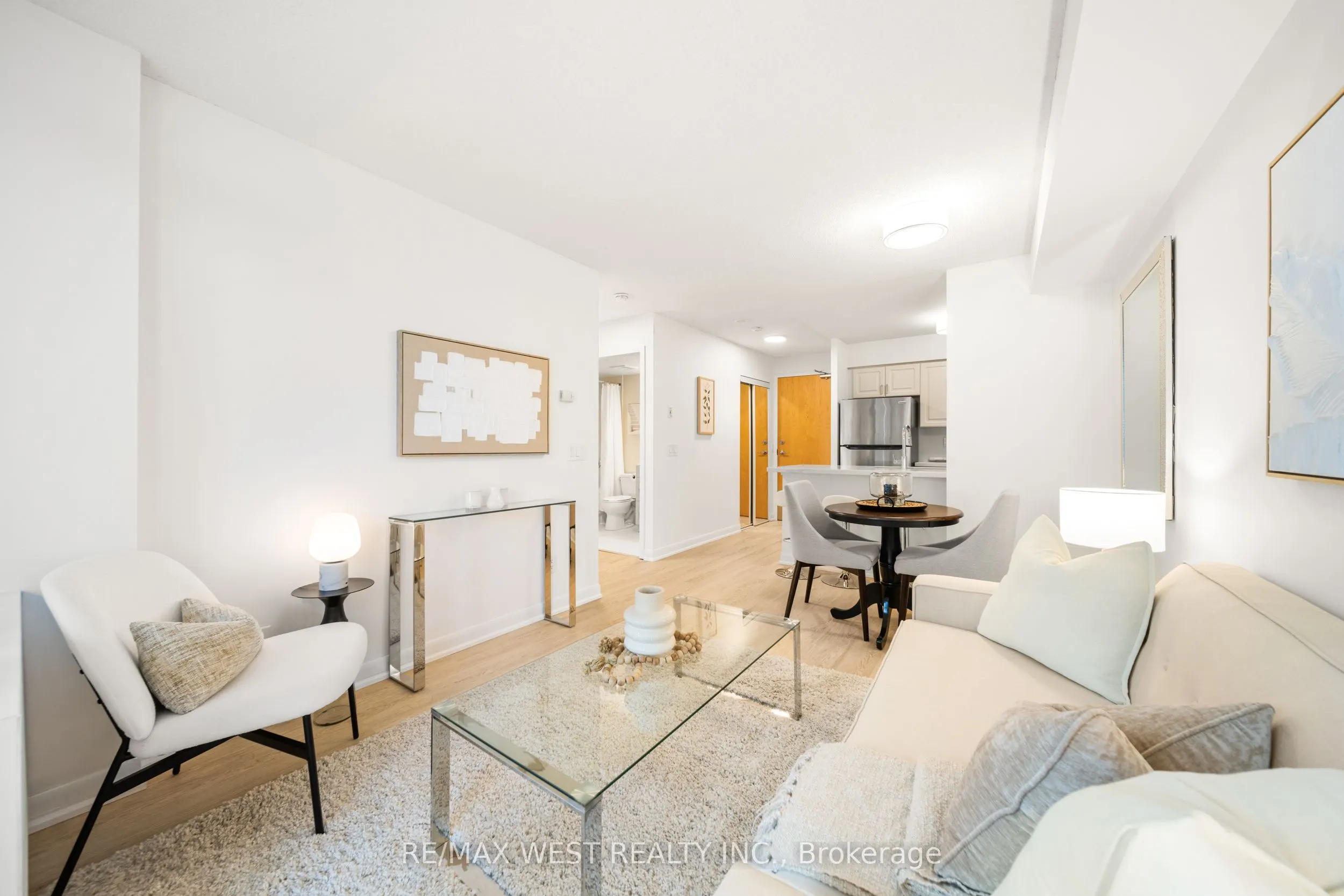 4978 Yonge Street, #1912