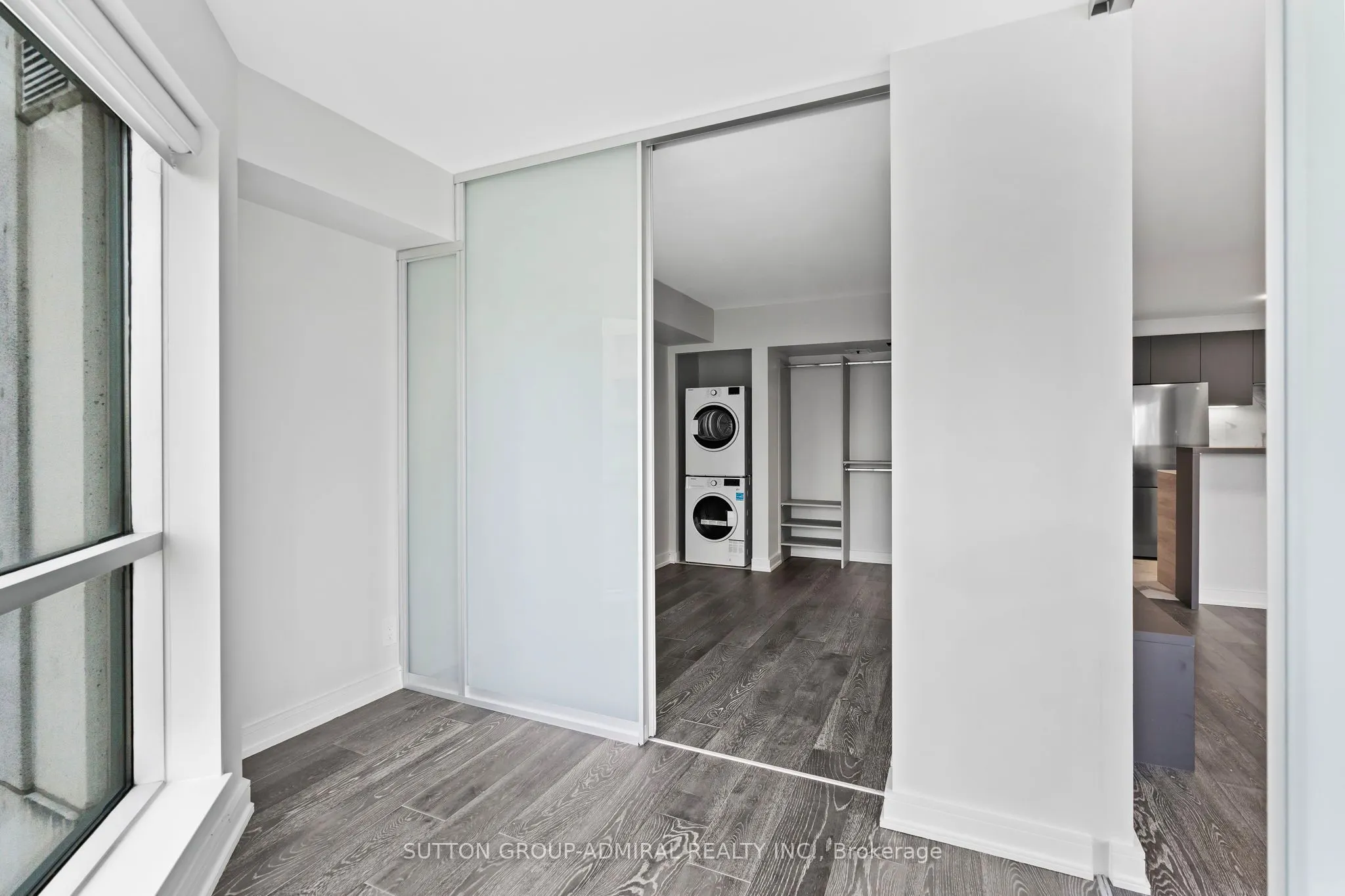 10 Yonge Street, #1910