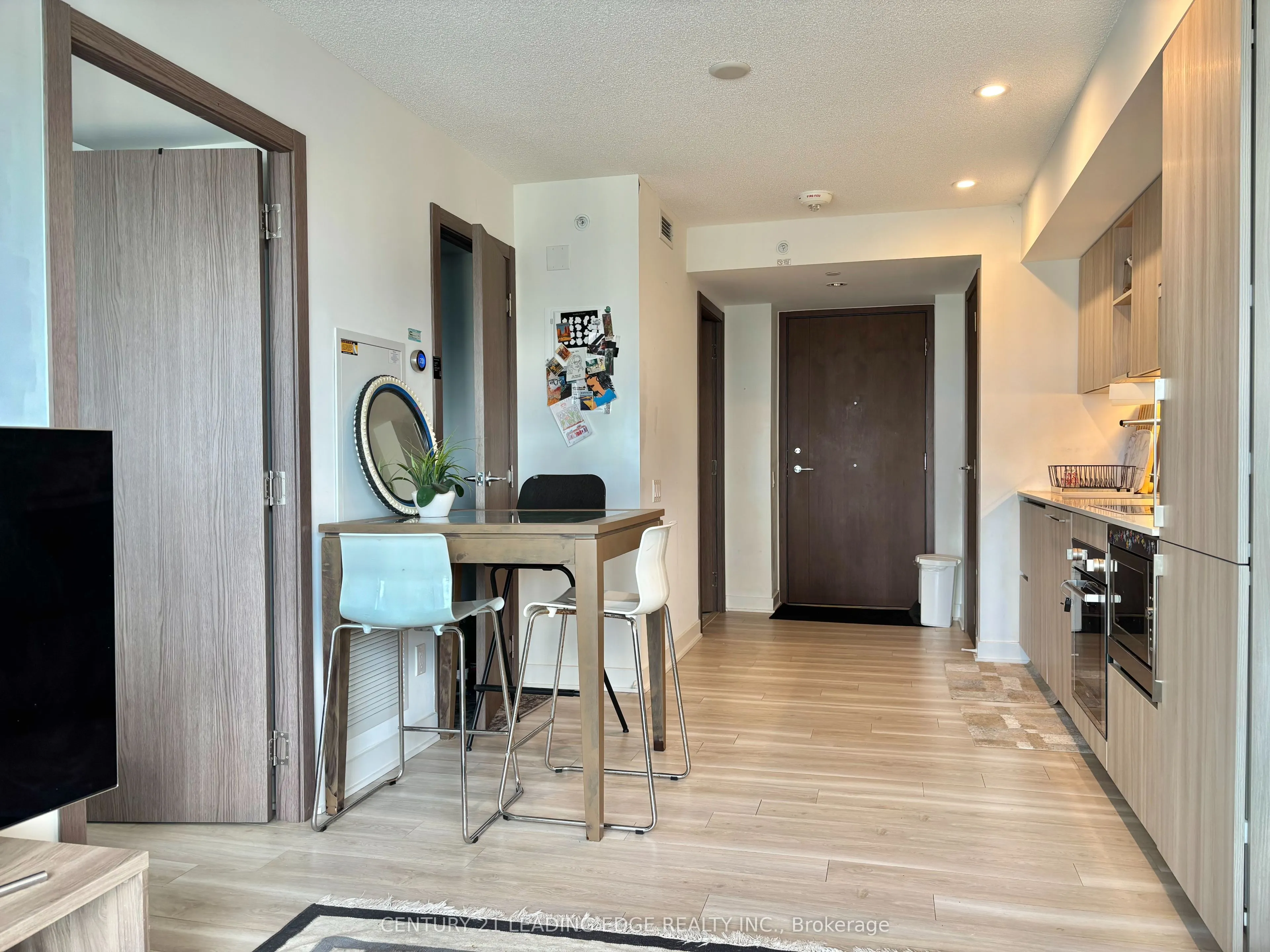 17 Bathurst Street, #2509
