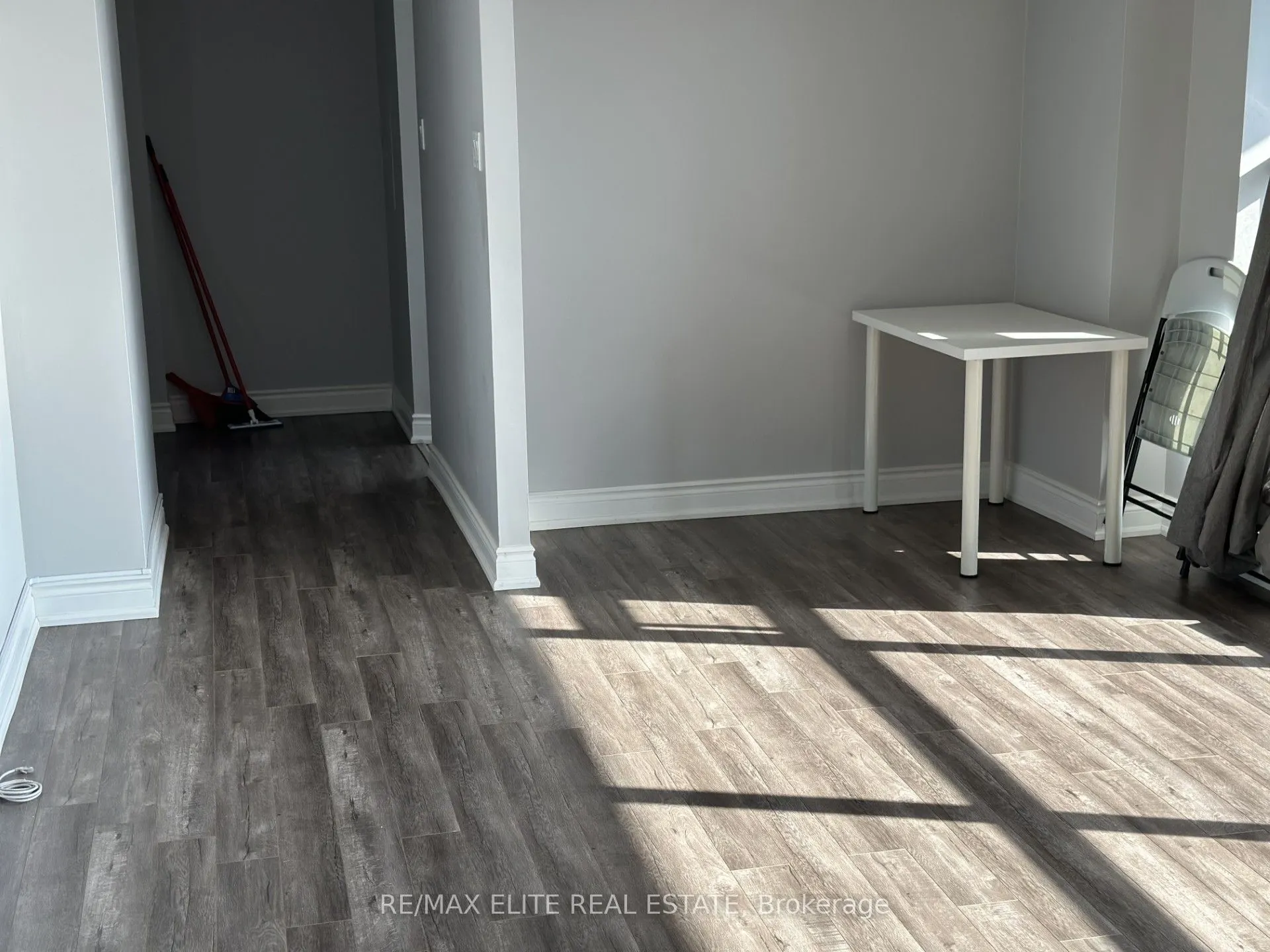 914 Yonge Street, #1212