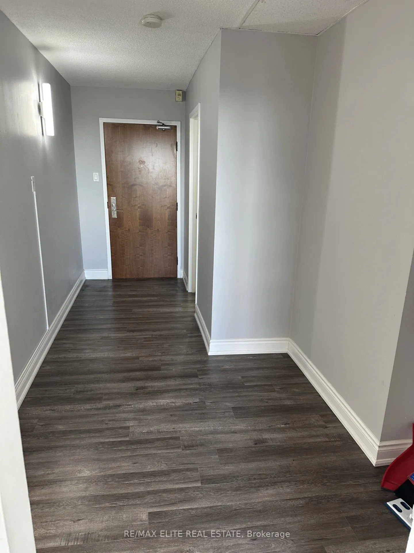 914 Yonge Street, #1212