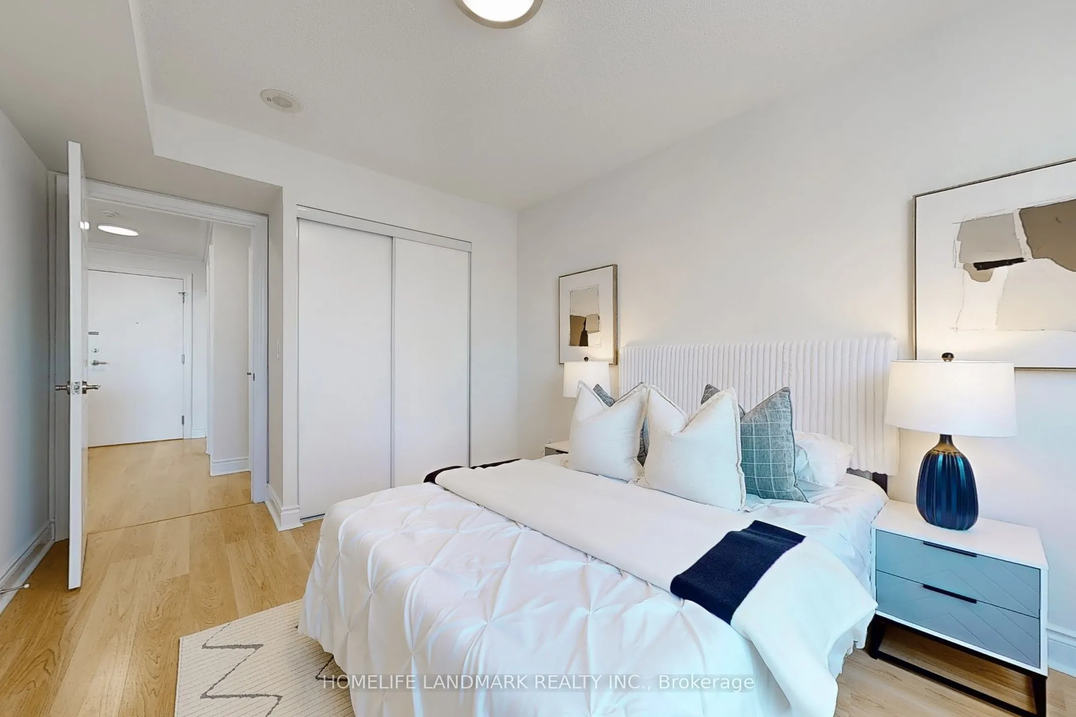 15 Greenview Avenue, #1405