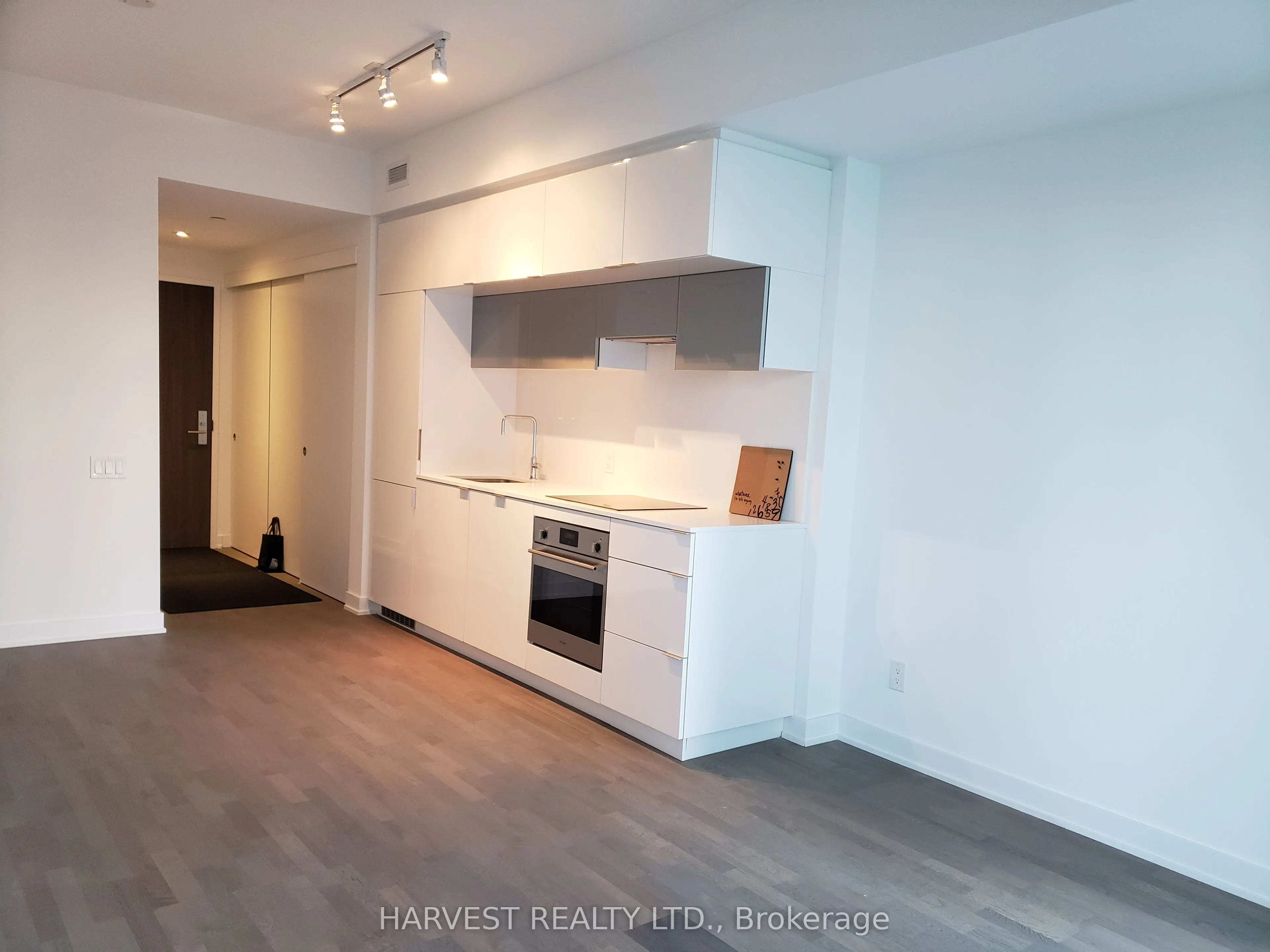 185 Roehampton Avenue, #1513