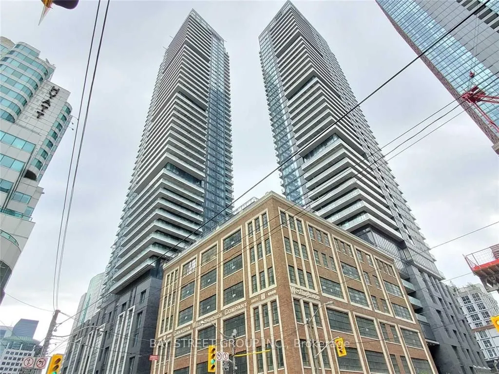 125 Blue Jays Way, #3110