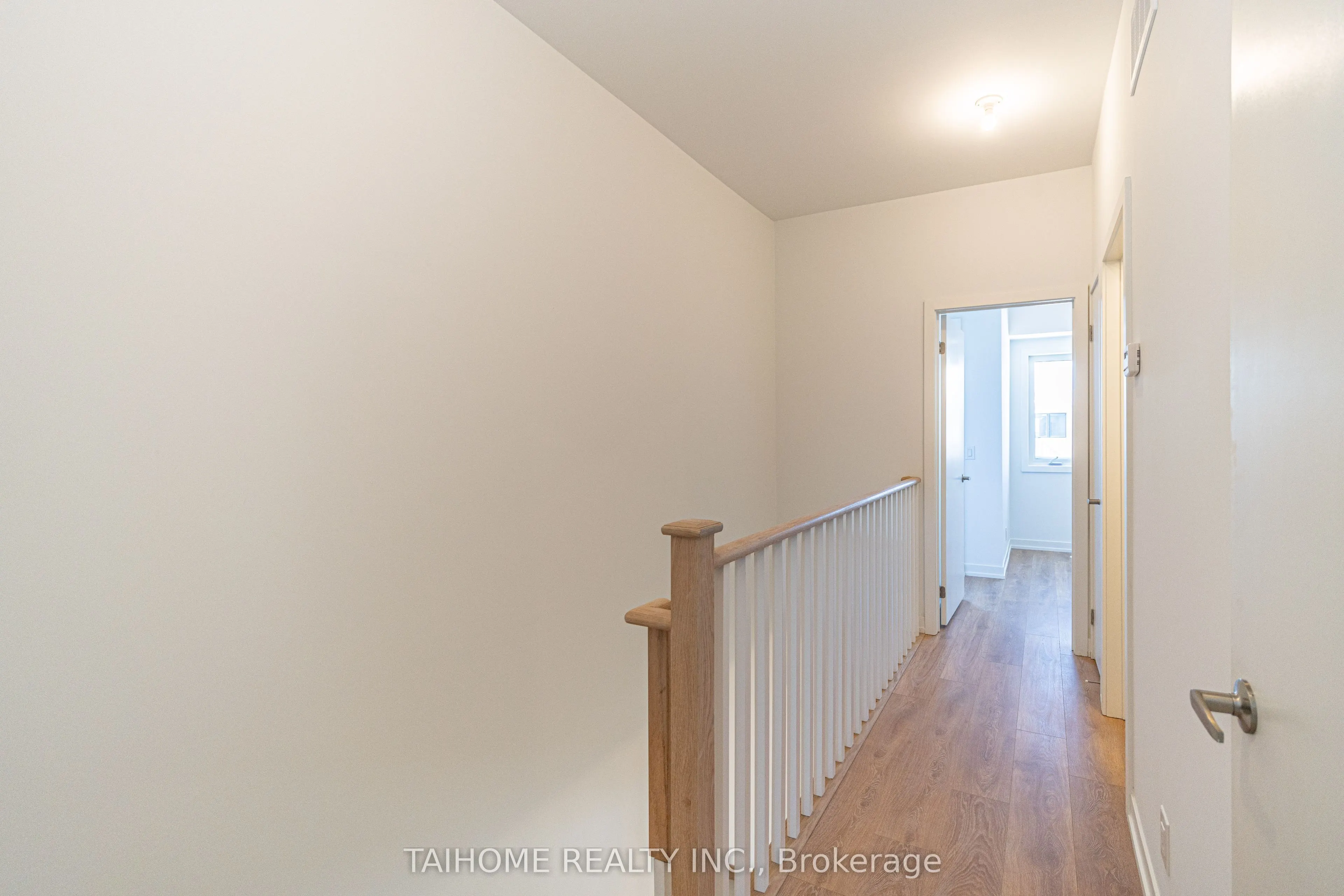 35 CASE OOTES Drive