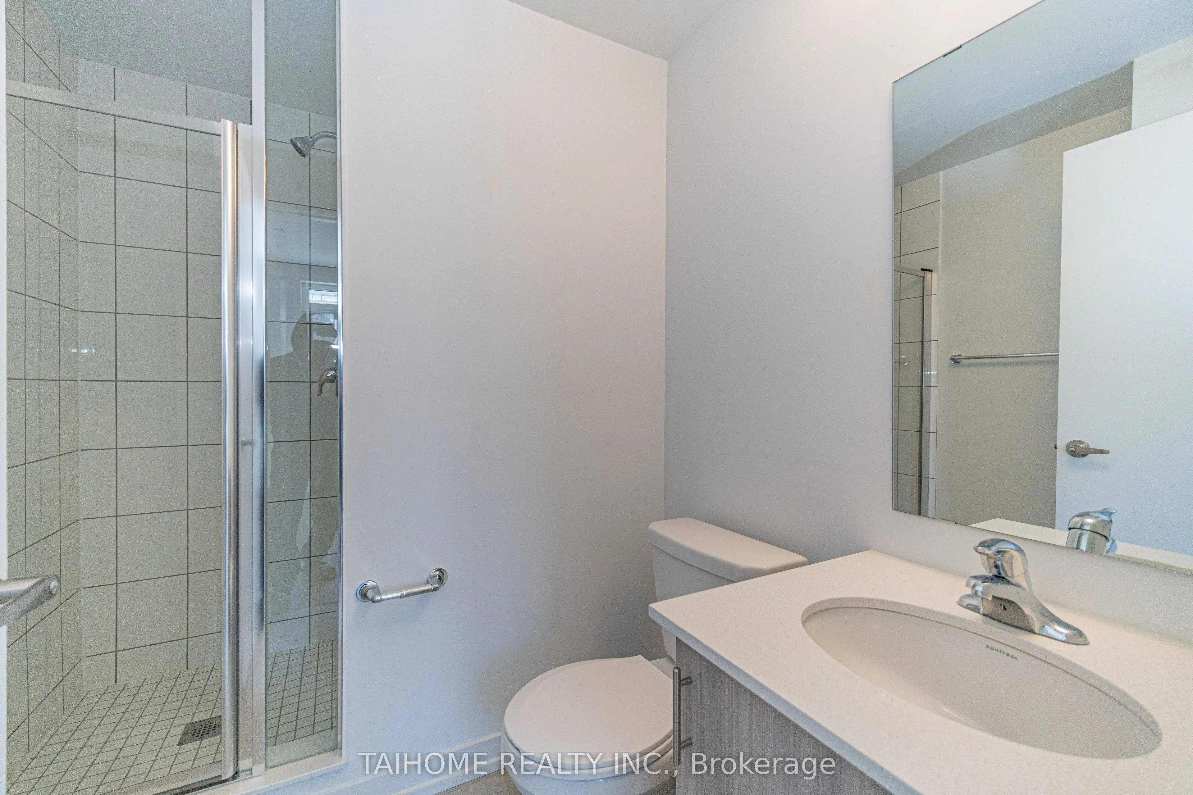 35 CASE OOTES Drive