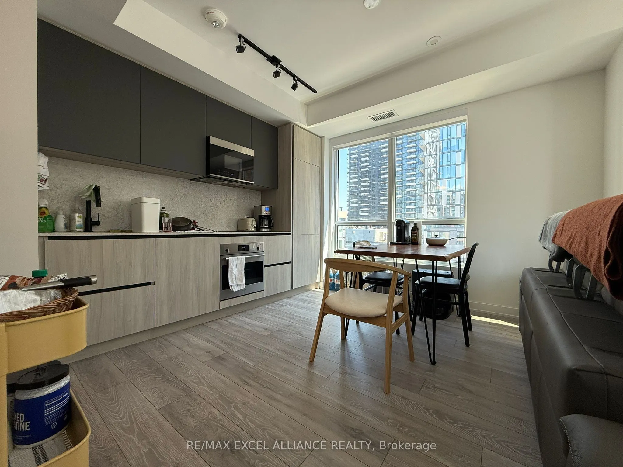 108 Peter Street, #1316