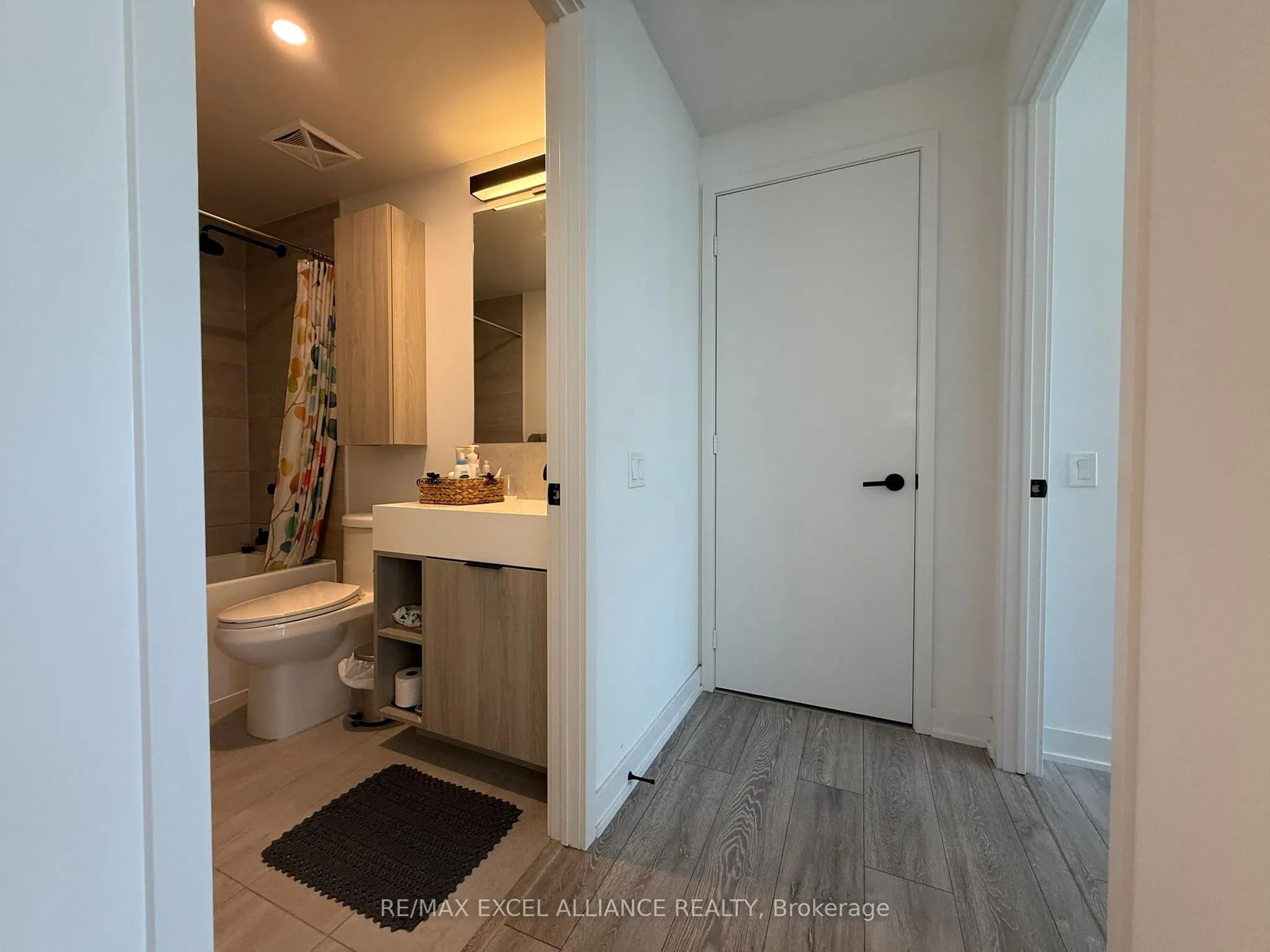 108 Peter Street, #1316