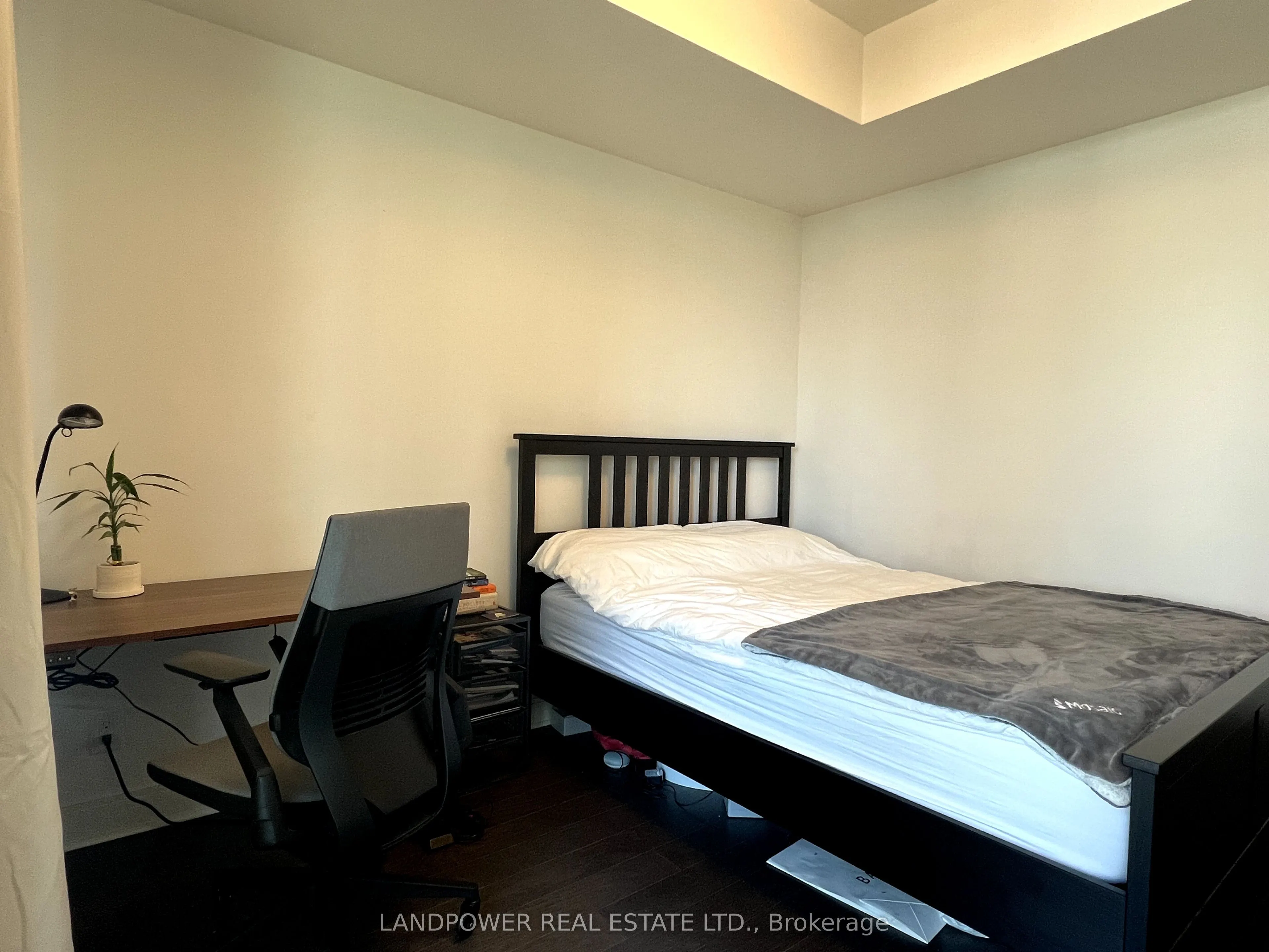 825 Church Street, #1801