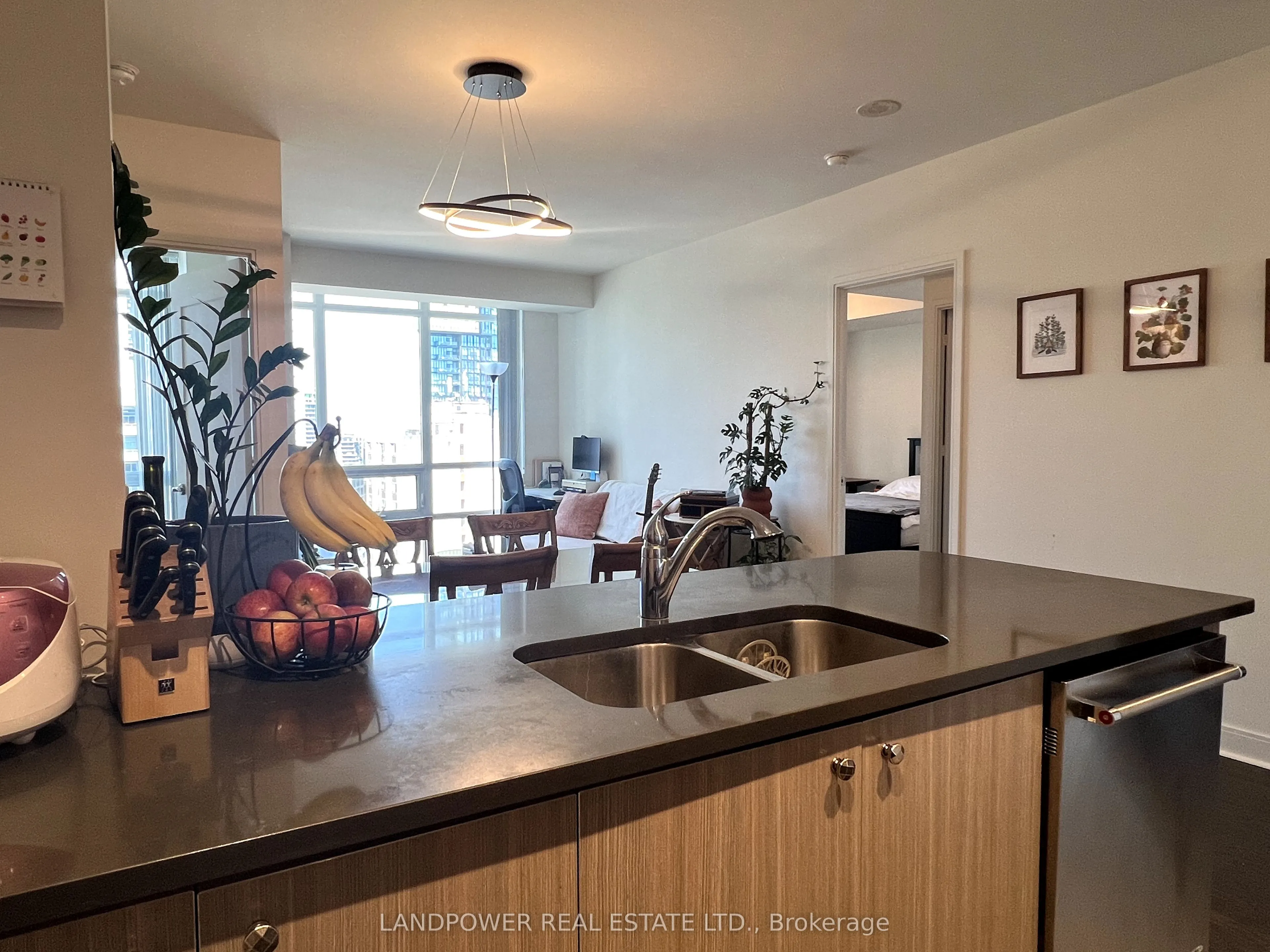 825 Church Street, #1801