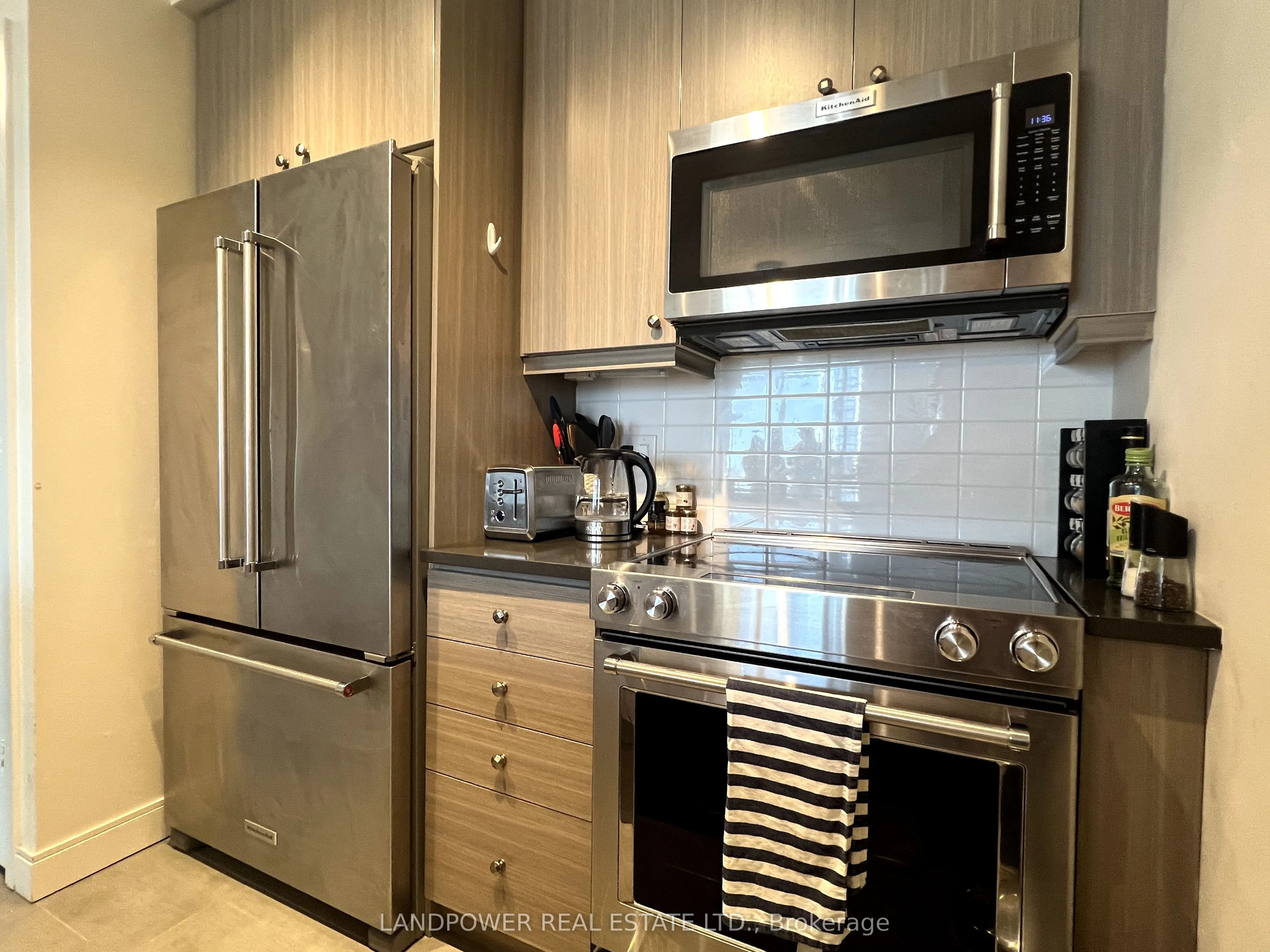 825 Church Street, #1801