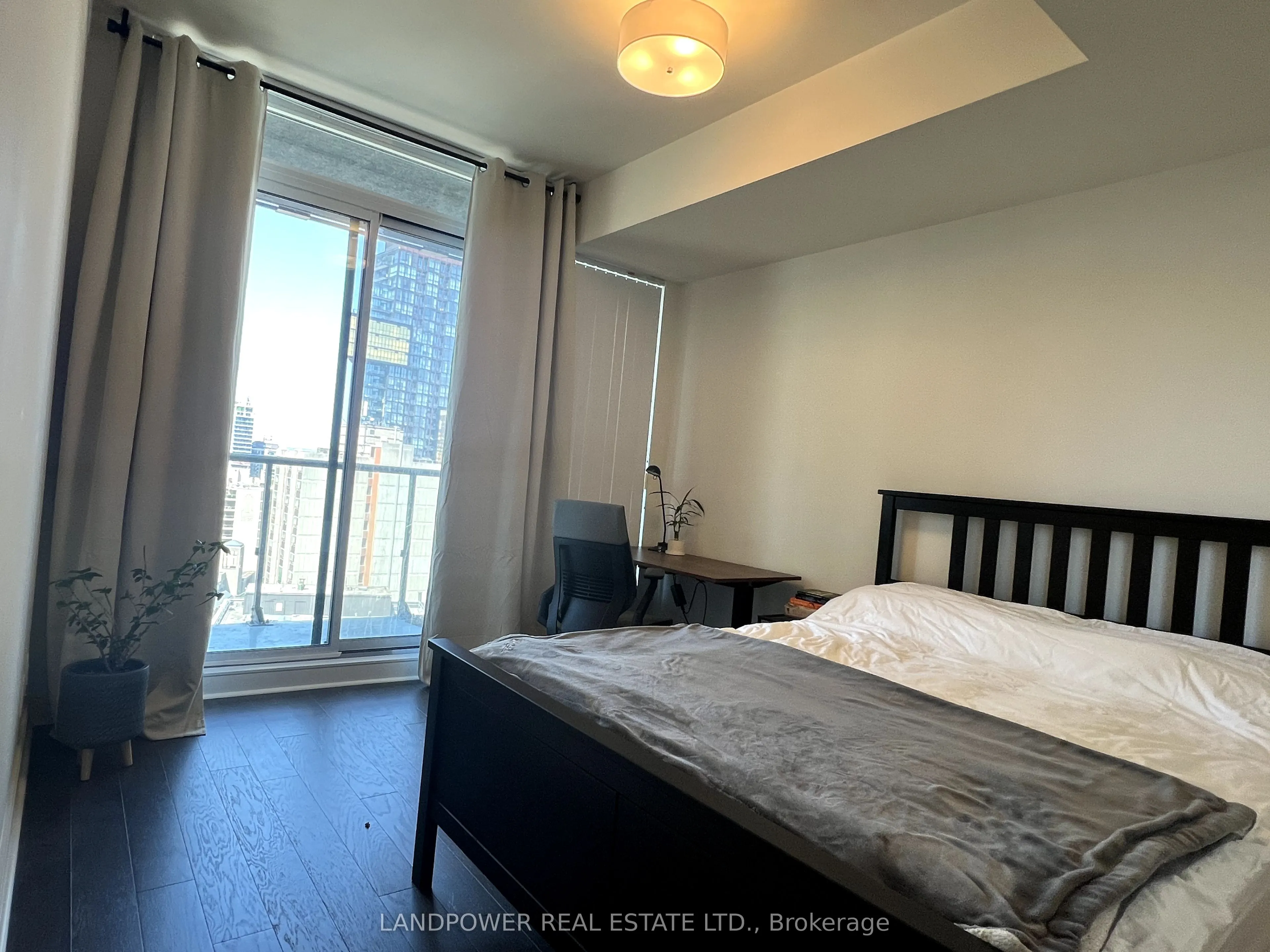 825 Church Street, #1801